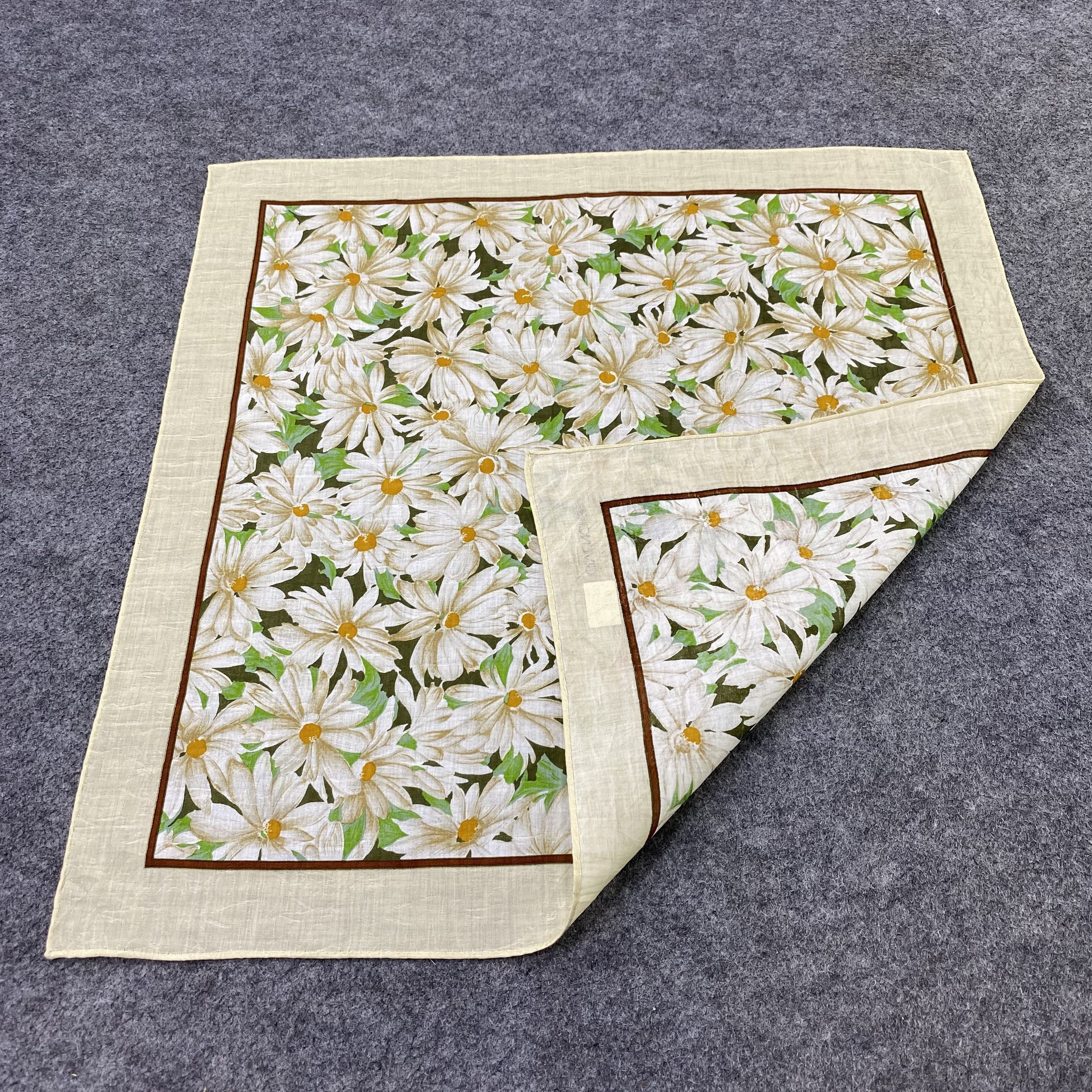 Givenchy Givenchy Handkerchief / Bandana / Neckerchief-B2317 Size ONE SIZE - 5 Thumbnail