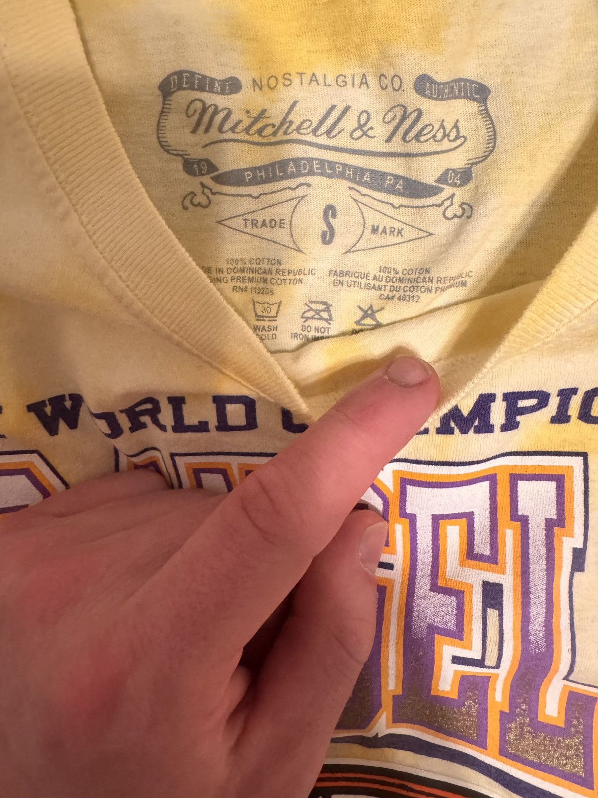 Mitchell & Ness Mitchell & Ness tie-dye Lakers t-shirt Size US S / EU 44-46 / 1 - 3 Thumbnail