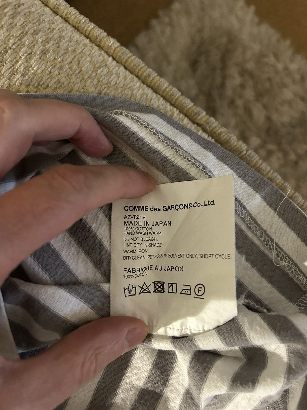 Comme des Garcons Comme Des Garçon ‘Play’ white and grey striped long sleeve Size US L / EU 52-54 / 3 - 5 Thumbnail