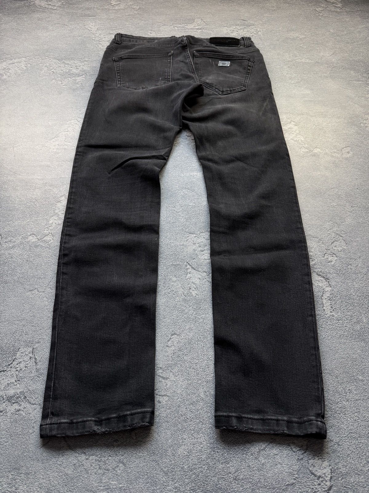 Dolce & Gabbana Dolce & Gabbana Metal Patch Logo Vintage Denim Pants Size US 34 / EU 50 - 1 Thumbnail