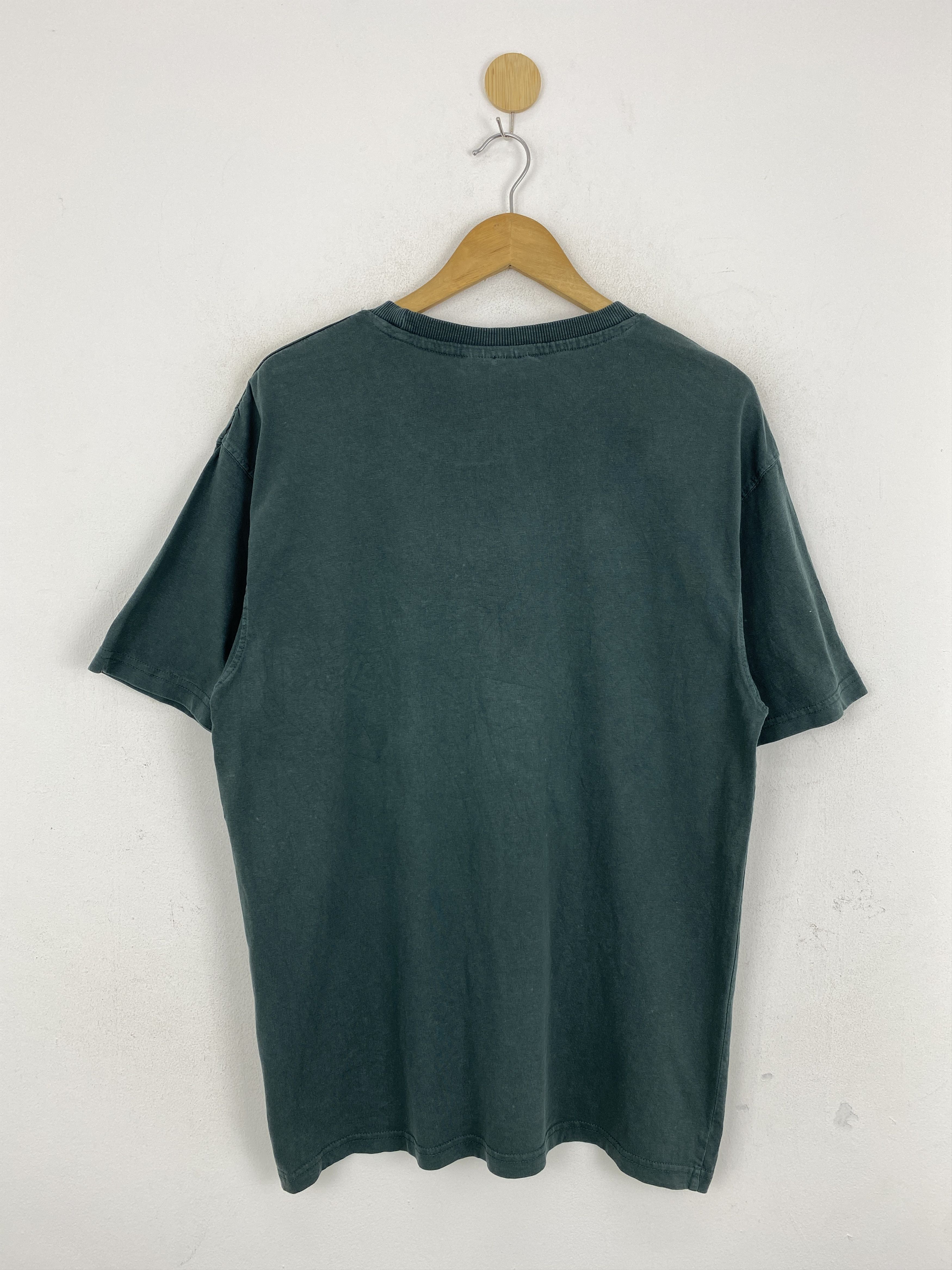 NBA Vintage NBA Milwaukee Bucks Basketball Team Tee TA0594 Size US L / EU 52-54 / 3 - 3 Thumbnail