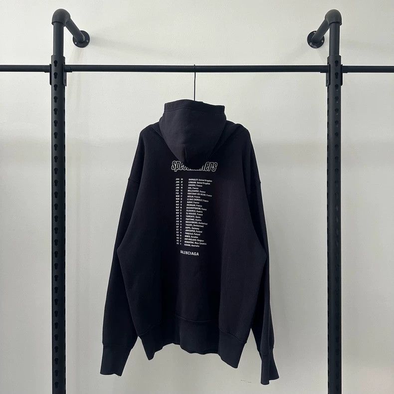 Balenciaga Balenciaga FW18 Speed hunters band portrait print hooded sw Size US L / EU 52-54 / 3 - 2 Thumbnail