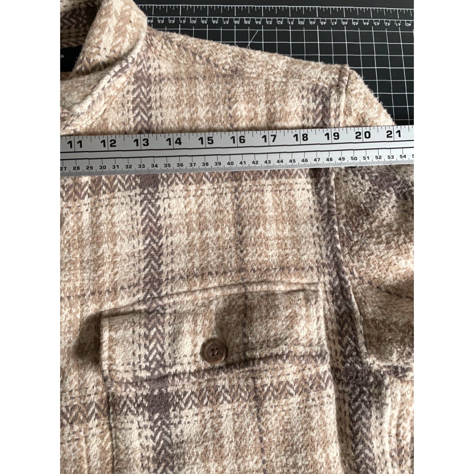 Abercrombie & Fitch Abercrombie & Fitch Flannel Shirt Jacket Mens Medium Beige Plaid Casual Workwear Pockets Unlined Size US M / EU 48-50 / 2 - 7 Thumbnail