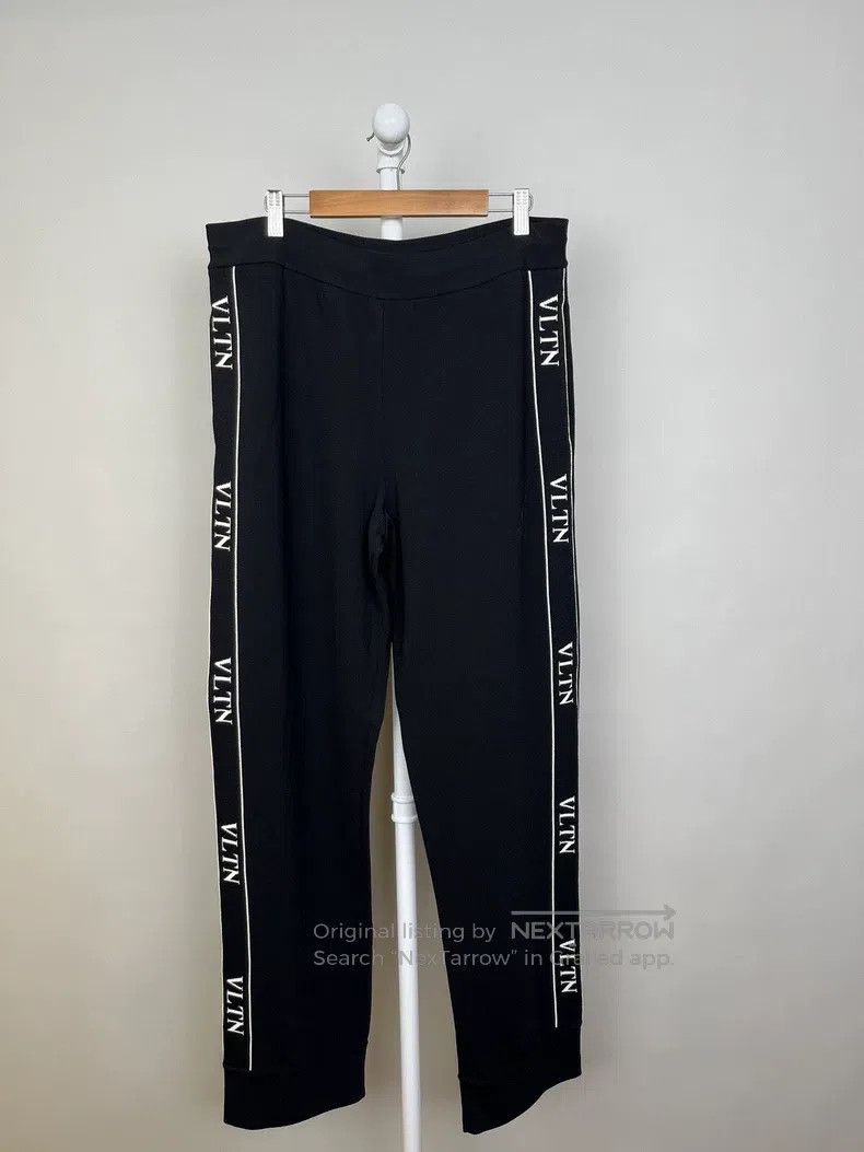 Valentino Valentino Logo set black versatile Size US M / EU 48-50 / 2 - 4 Thumbnail