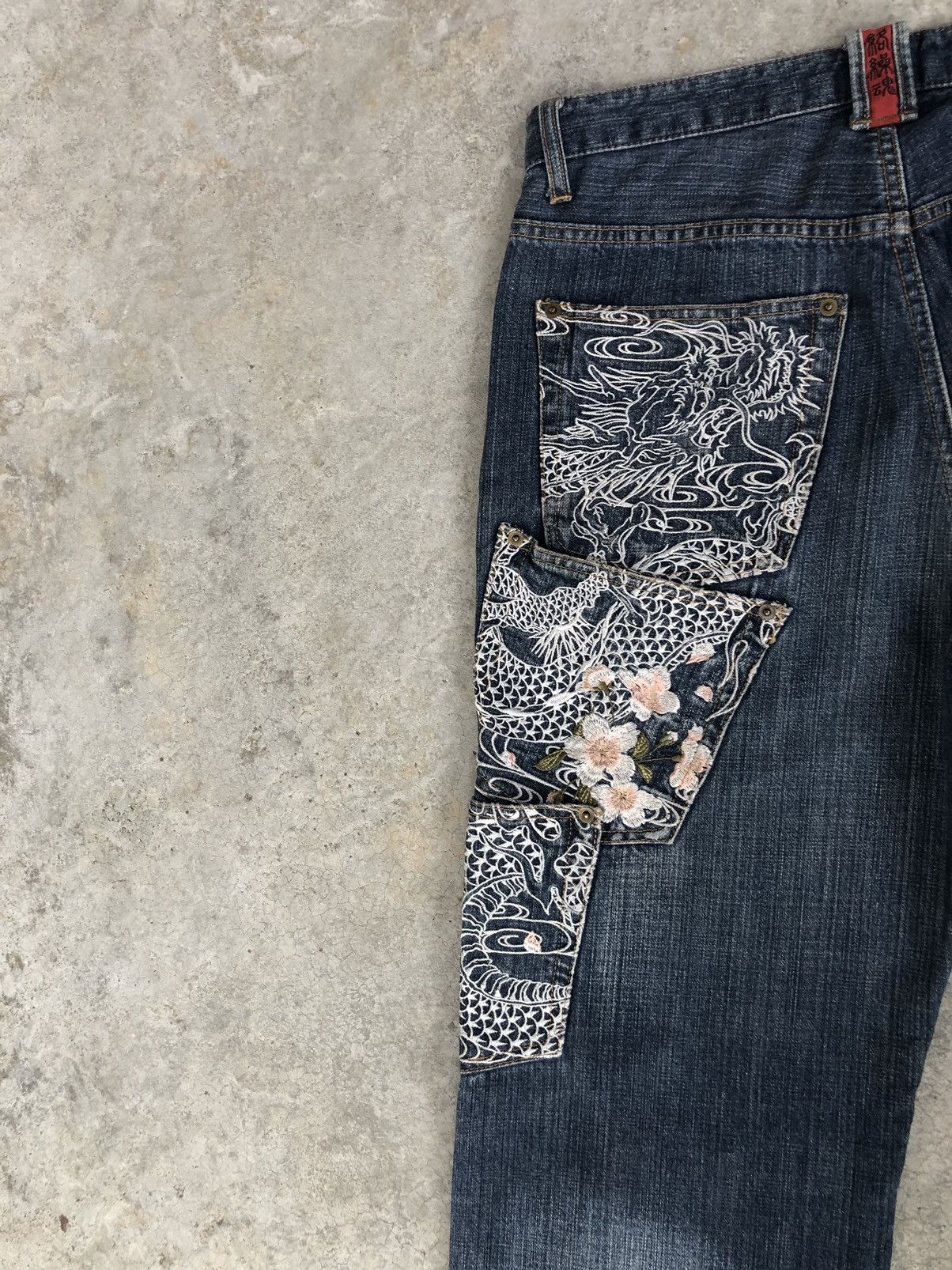 Karakuri Tamashii Karakuri Tamashii Embroidered Jeans Multipocket Size US 33 - 9 Thumbnail