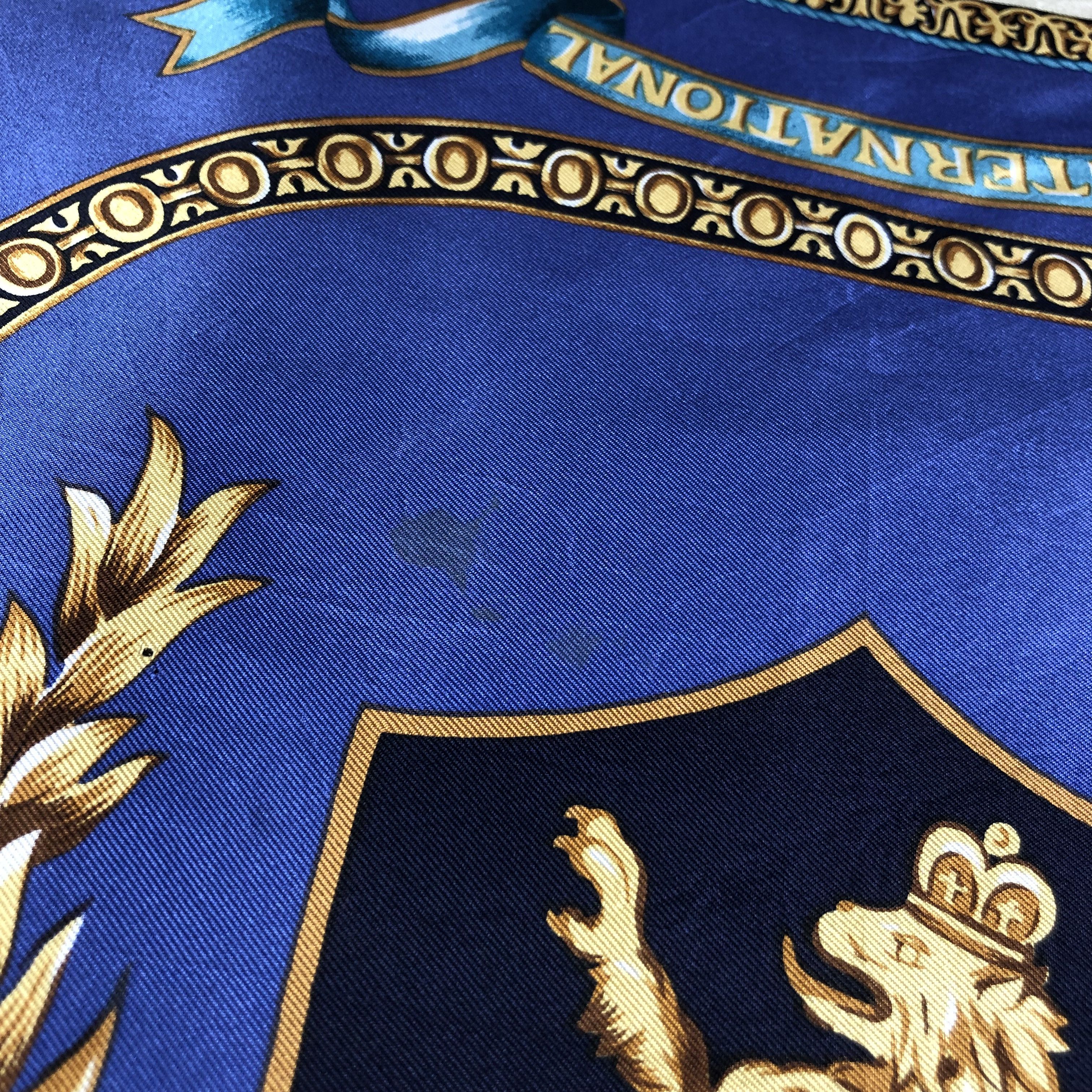 Japanese Brand Intermode Lion Luxury Silk Scarf M686 Size ONE SIZE - 7 Thumbnail