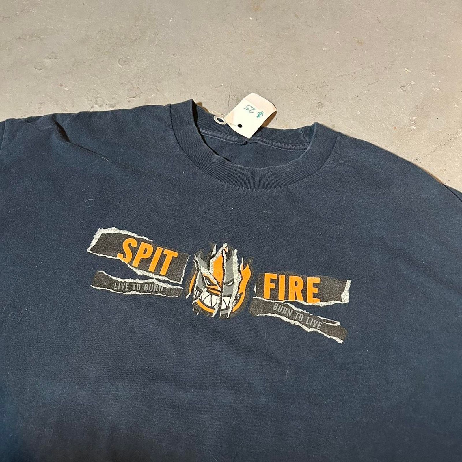Spitfire Y2k spitfire wheels tee shirt Size US L / EU 52-54 / 3 - 7 Thumbnail