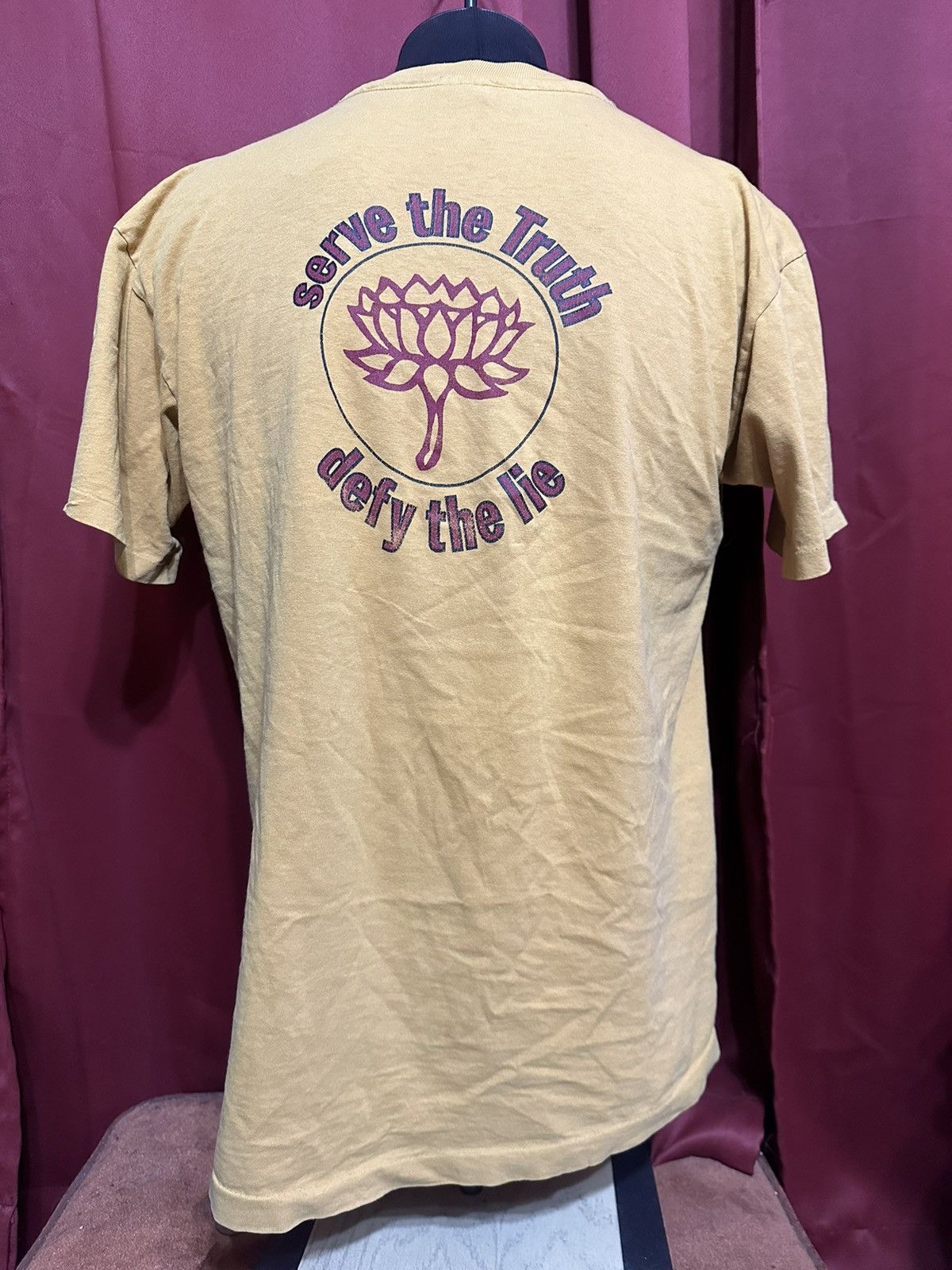 Vintage Vintage One O Eight Tshirt Defy The Lie Lotus Boho Grail Size US XL / EU 56 / 4 - 3 Thumbnail