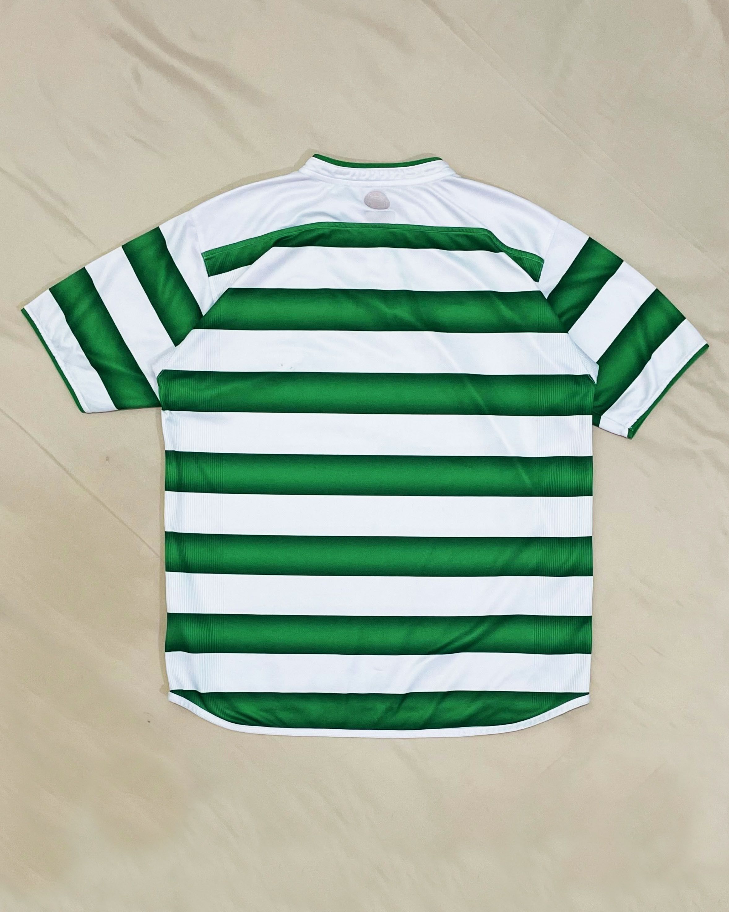 Umbro Celtic FC Home Kit 2003 2004 Size US L / EU 52-54 / 3 - 2 Thumbnail