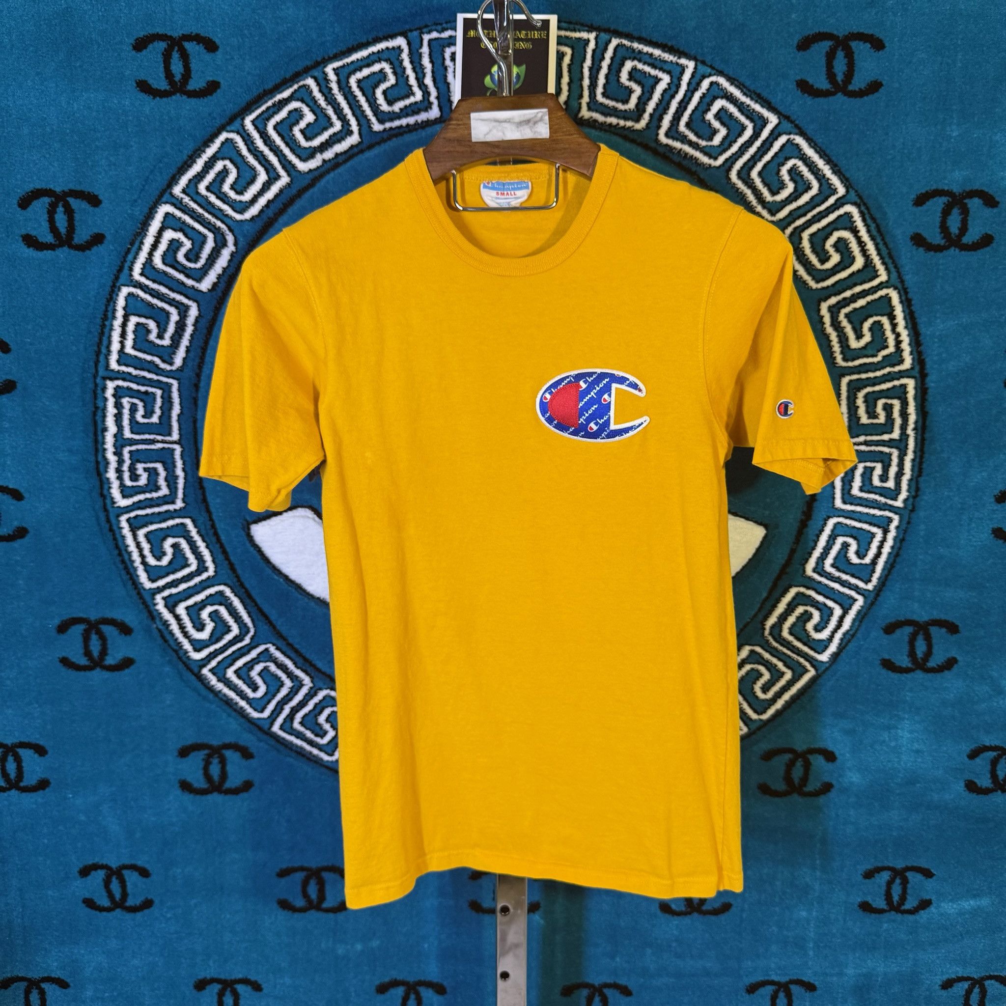 Champion THE CHAMPION LOGOS GRAPHICA MOTIF S/S SHIRT Size US S / EU 44-46 / 1 - 1 Preview