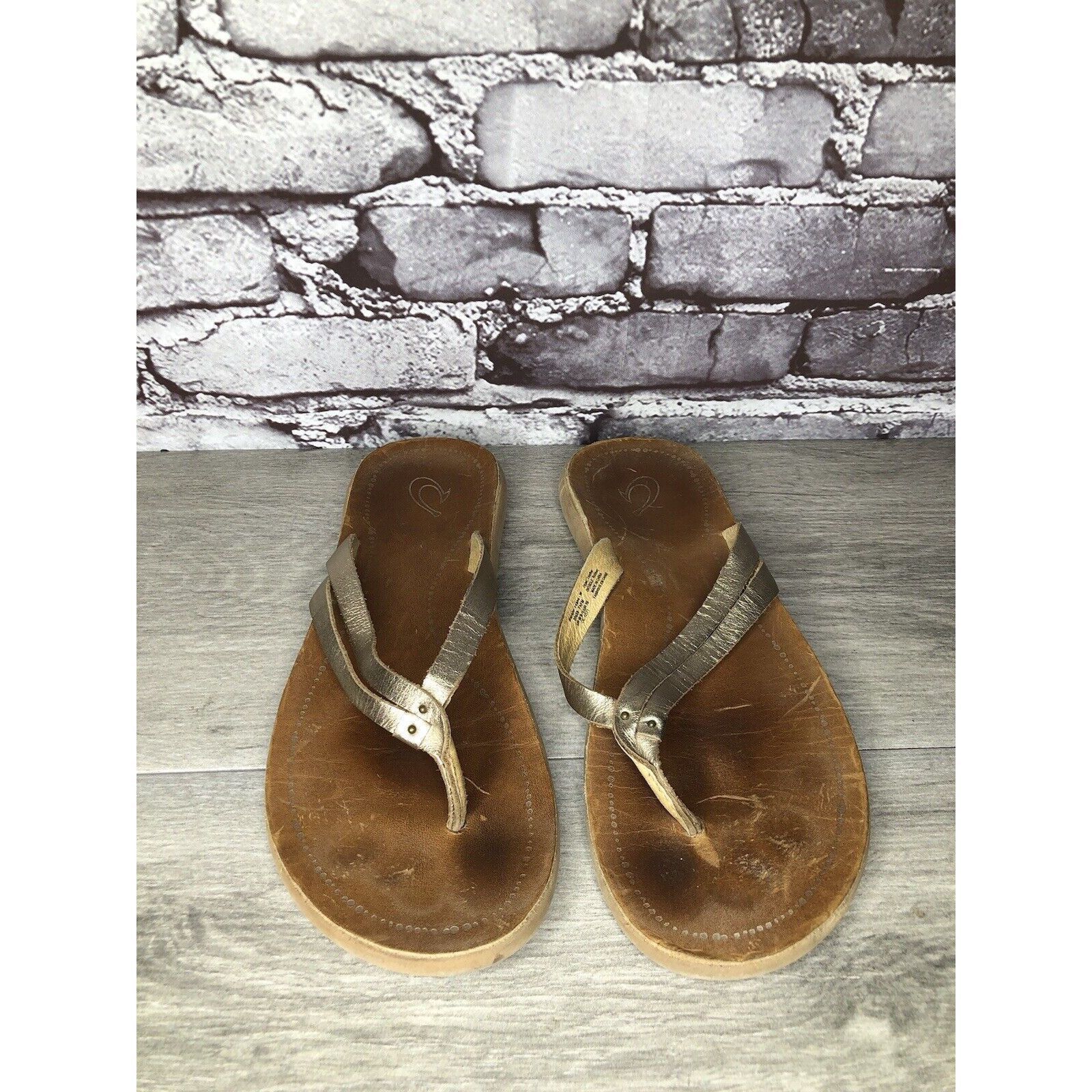 Olukai Olukai Kapehe Luana Gold Leather Beach Flip Flops Sandals Wo Size US 9 / IT 39 - 11 Thumbnail