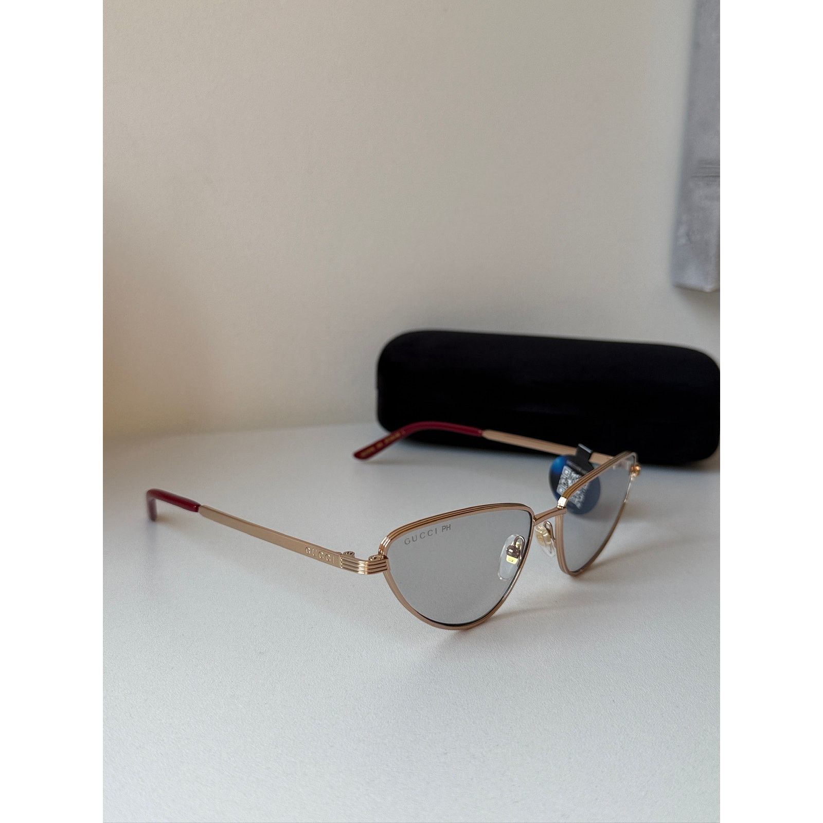 Gucci NEW Gucci GG1879S Photochromic Cat Eye Sunglasses Size ONE SIZE - 4 Thumbnail