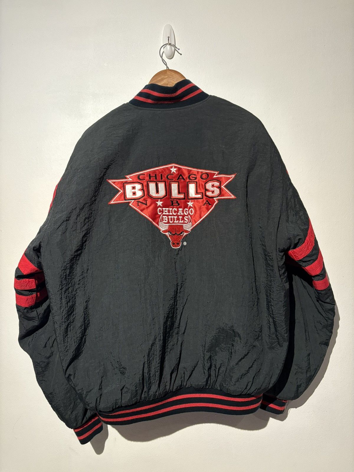 Logo 7 (Size L) Chicago Bulls NBA Logo 7 Vintage Bomber Jacket Size US L / EU 52-54 / 3 - 1 Thumbnail