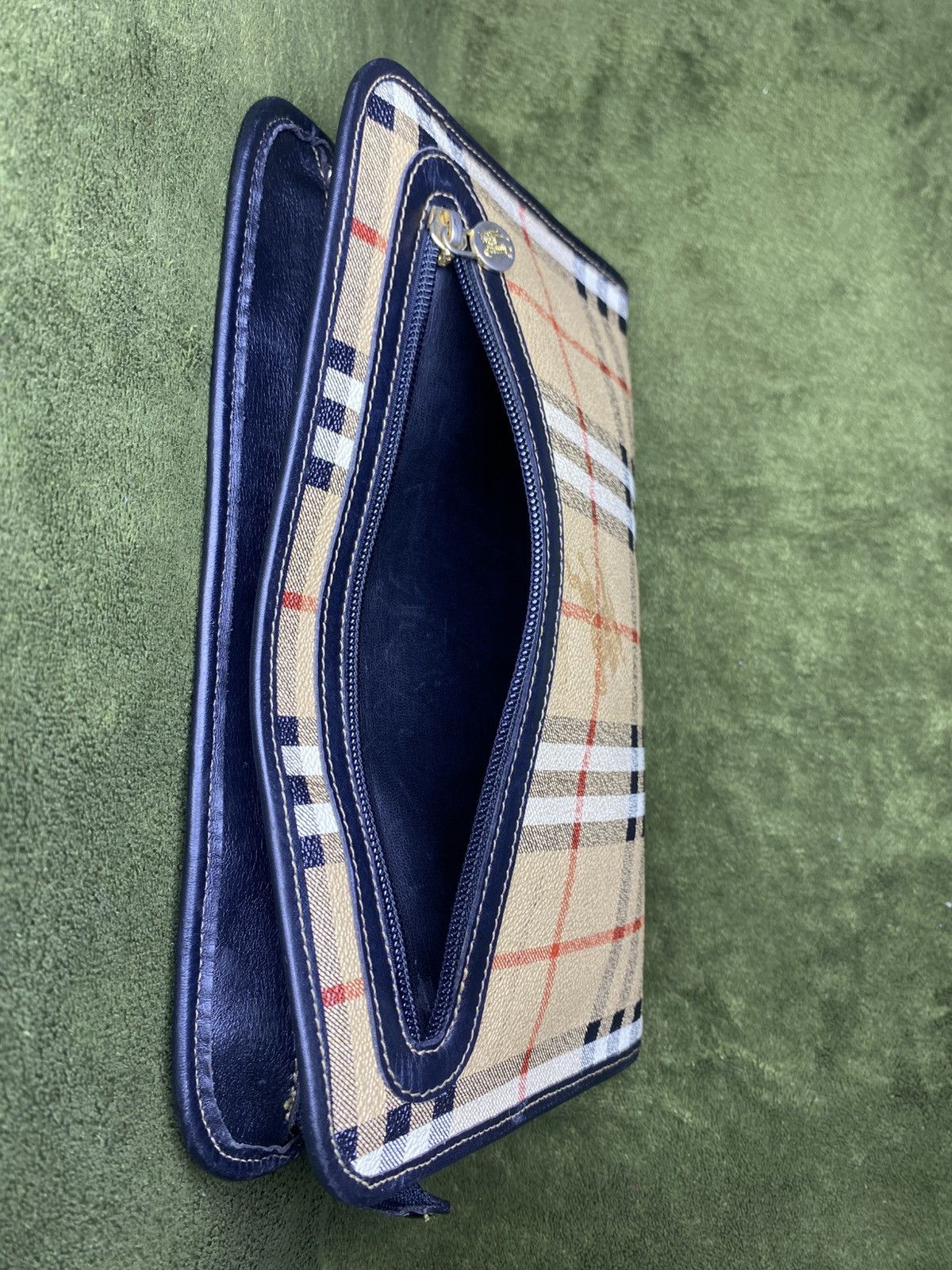 Burberry Vintage BURBERRY nova check clutch bag canvas leather Size ONE SIZE - 16 Thumbnail