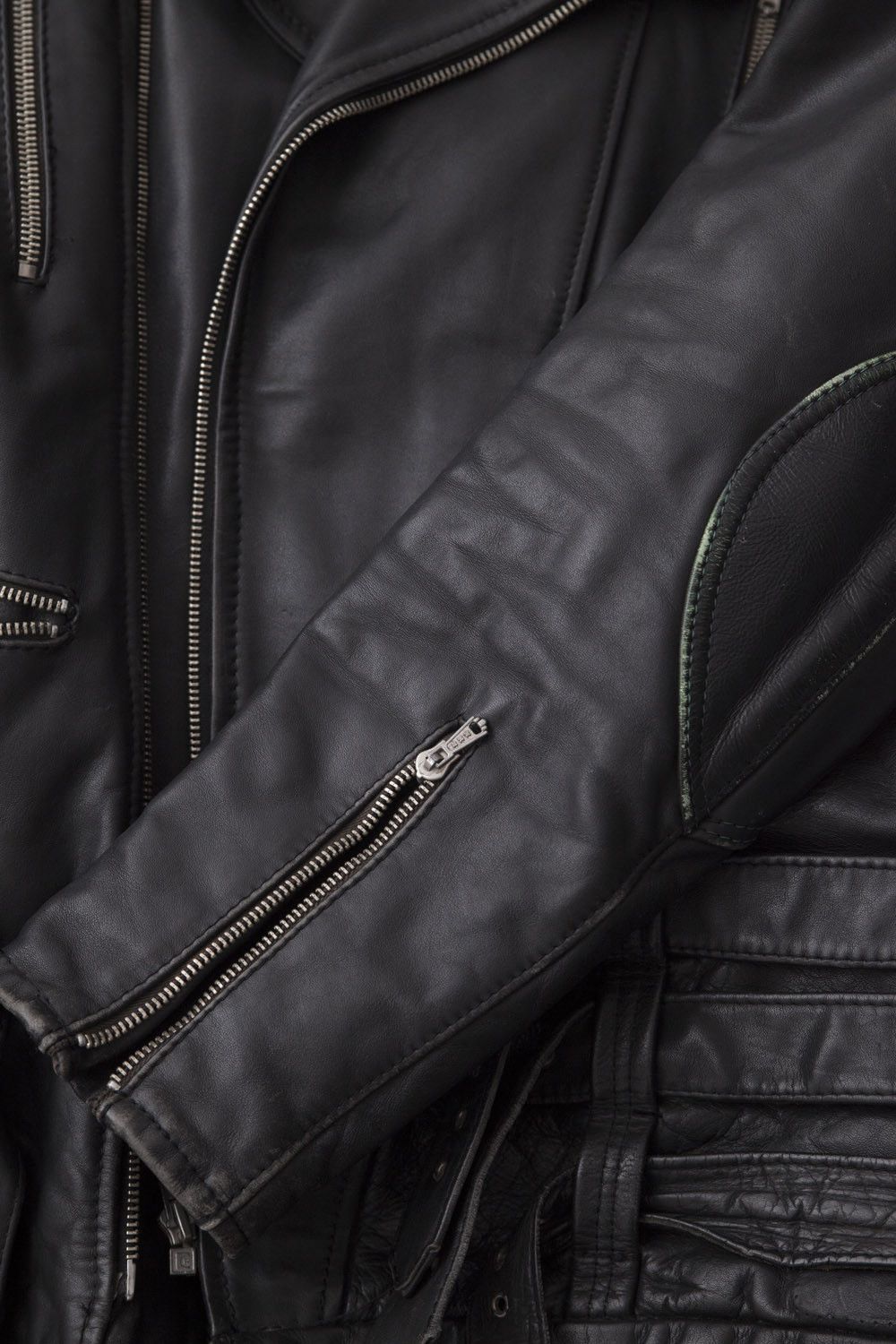 Vintage Vintage black leather biker jacket Size US M / EU 48-50 / 2 - 6 Thumbnail
