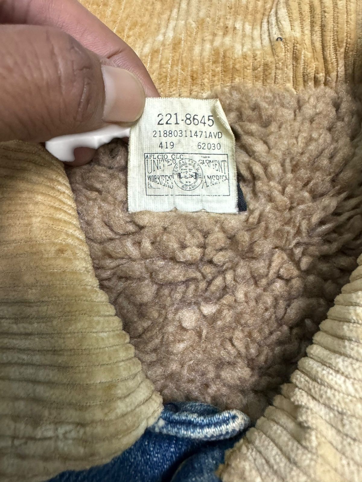 Lee Vintage Distressed Lee Raiders Sherpa Denim Jacket Size US S / EU 44-46 / 1 - 15 Thumbnail