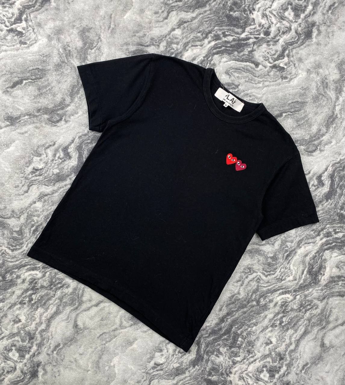Comme des Garcons Comme des Garcons Play Double Hearts T Shirt Men Size M Size US M / EU 48-50 / 2 - 1 Thumbnail