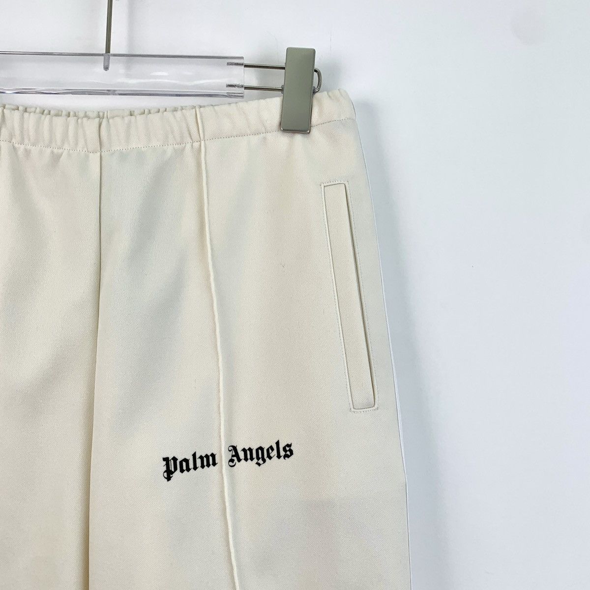 Palm Angels Palm Angels Leopard Patchwork Cuffed Sweatpants K26WX Size 27" / US 4 / IT 40 - 3 Thumbnail