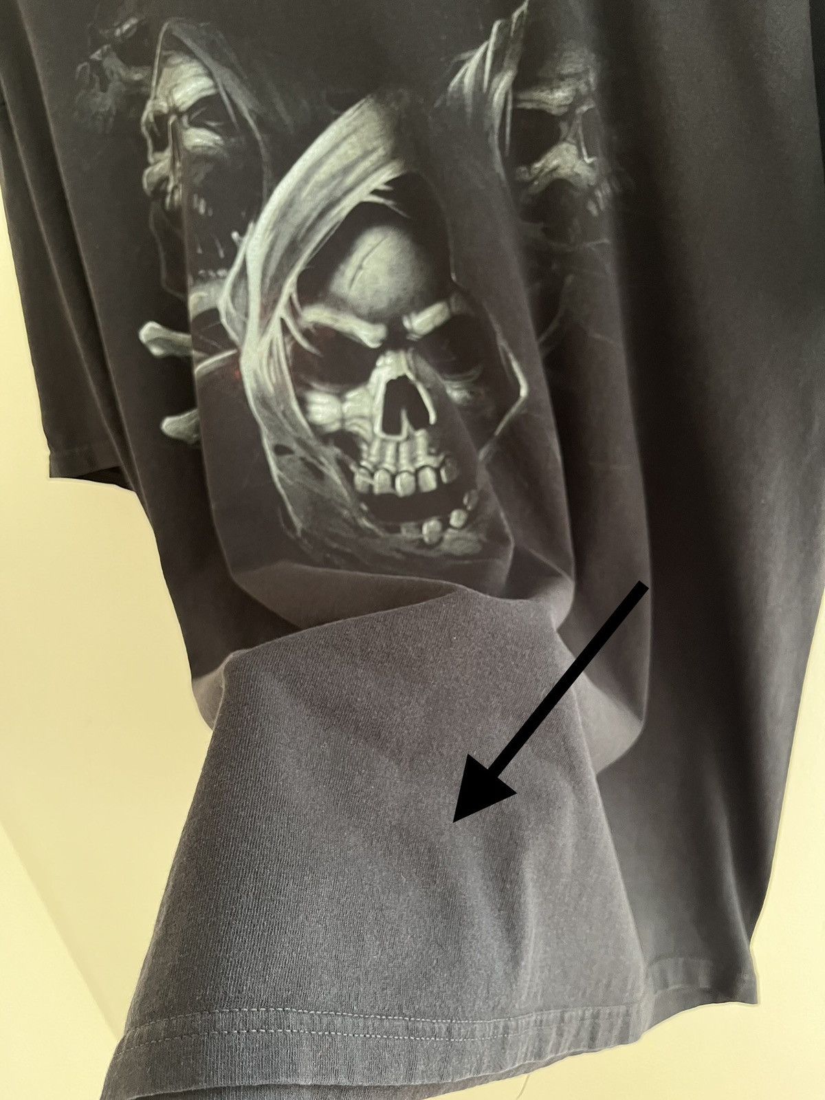 Vintage Vintage Y2K Skulls Punk T-Shirt Size US XXL / EU 58 / 5 - 4 Thumbnail
