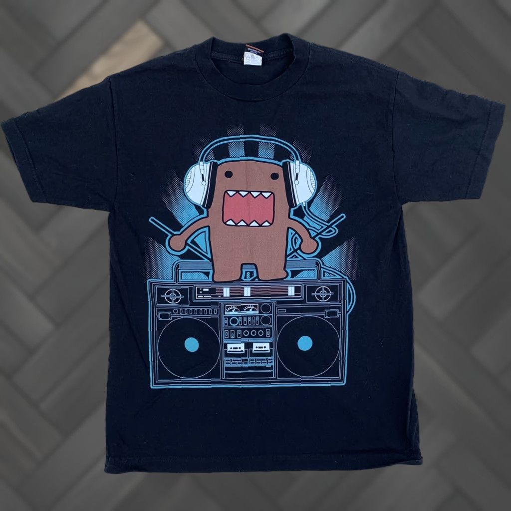 Vintage Domo Boombox Headphones T Shirt Unisex Adults M Black 100% cotton Graphic Print NHK-TYO1998-2011 Domo Animation Size M Clothing Mens Womens Boys Girls Size US M / EU 48-50 / 2 - 1 Thumbnail