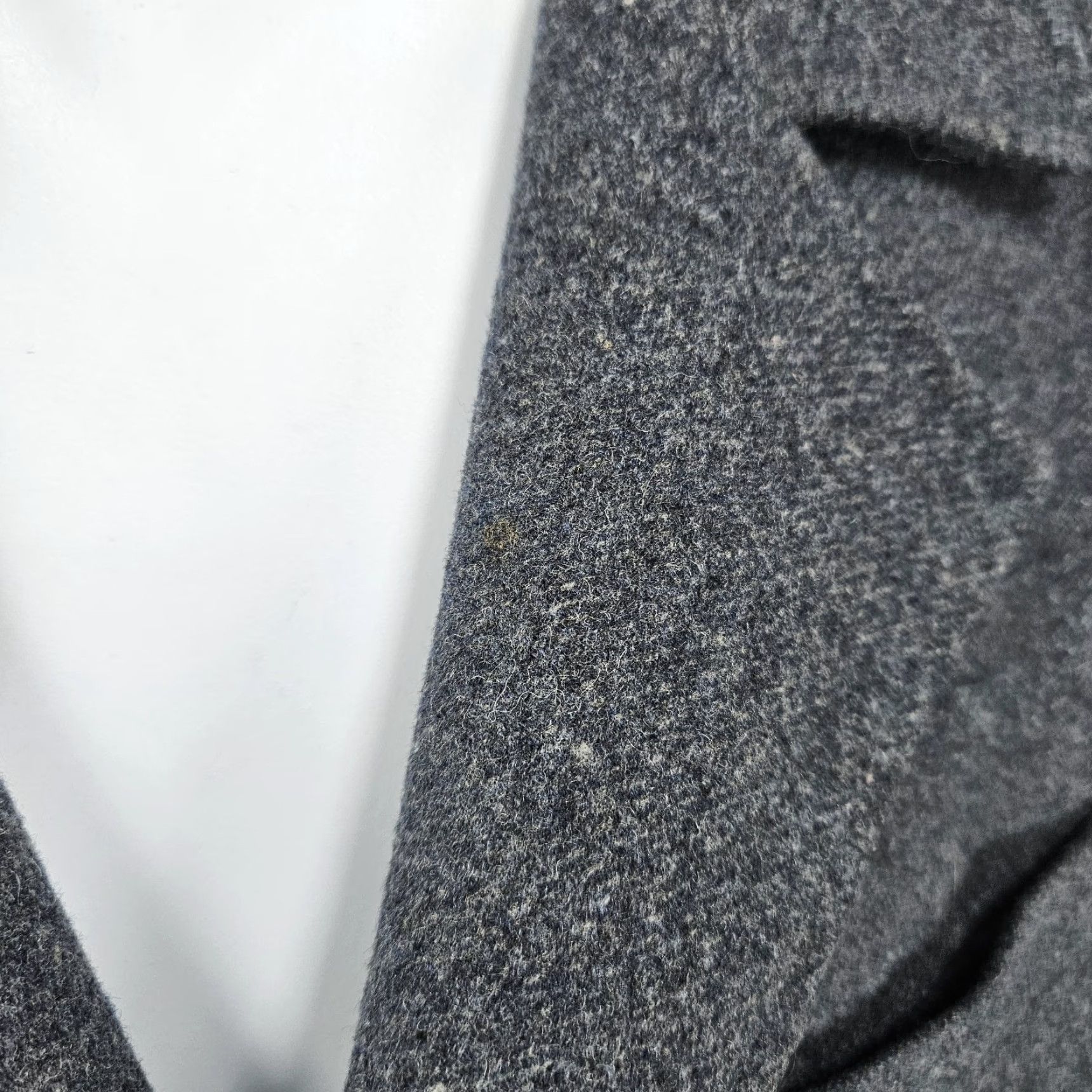 Michael Kors Michael Kors Coat Wool Gray Buttoned Notch Lapel Inner Pockets Over Coat 40R Mens Classic Solid Mid-Length Coat Size US XXS / EU 40 - 6 Thumbnail