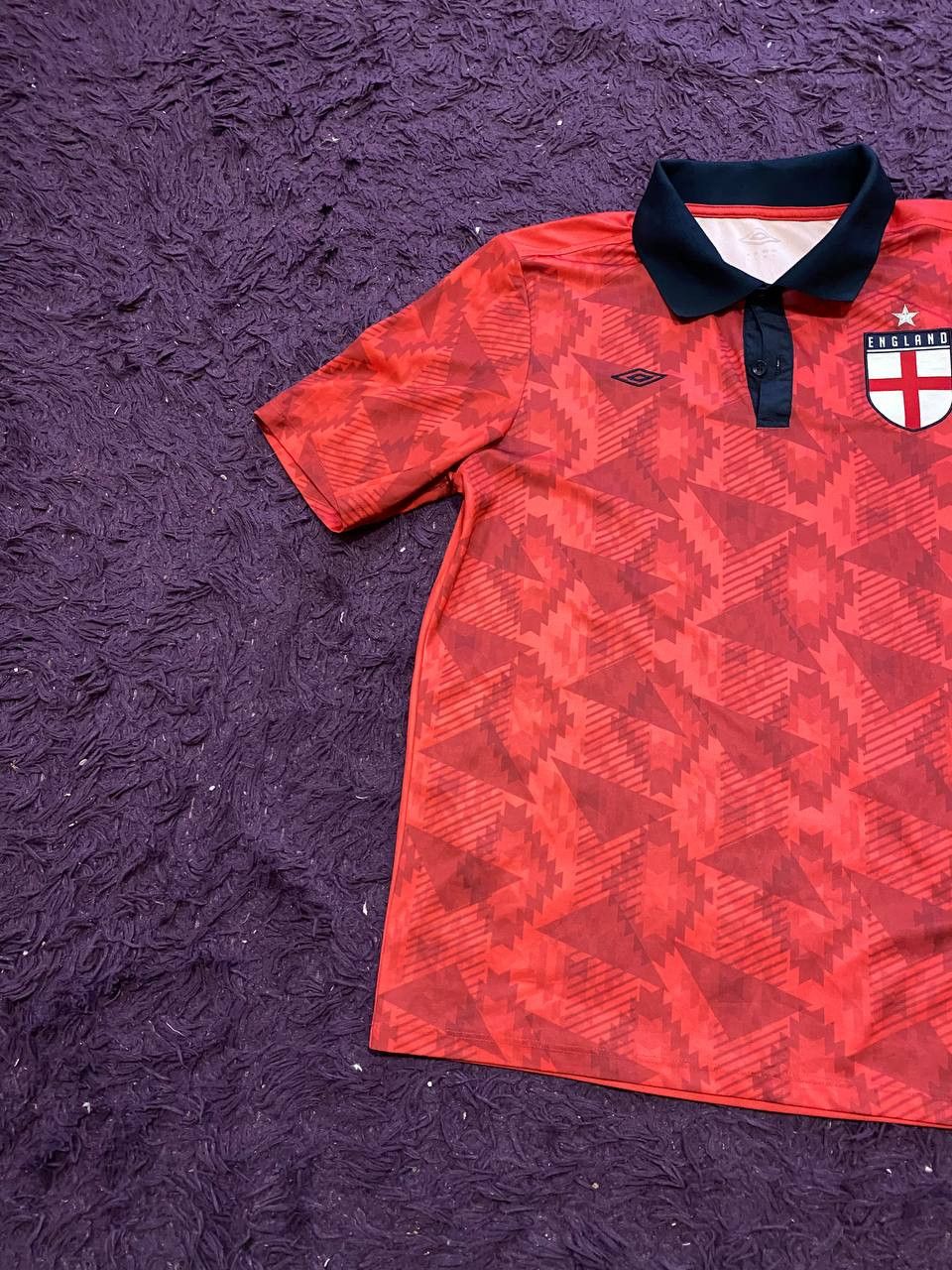 Umbro Umbro Mens England Soccer Jersey Red Polo Shirt Size US L / EU 52-54 / 3 - 7 Thumbnail