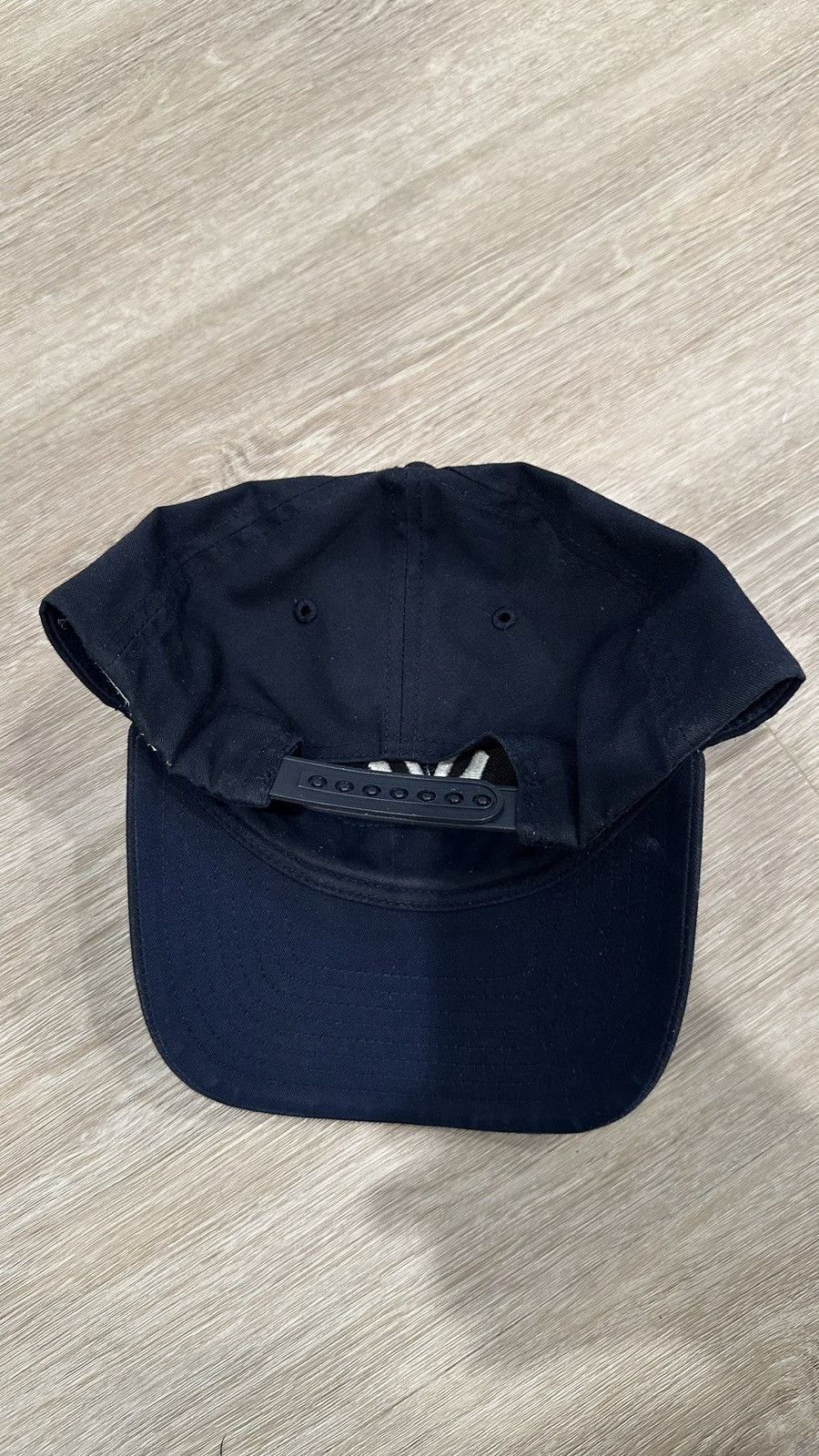 MLB 90's Vintage NY Yankees Snapack Size ONE SIZE - 3 Thumbnail