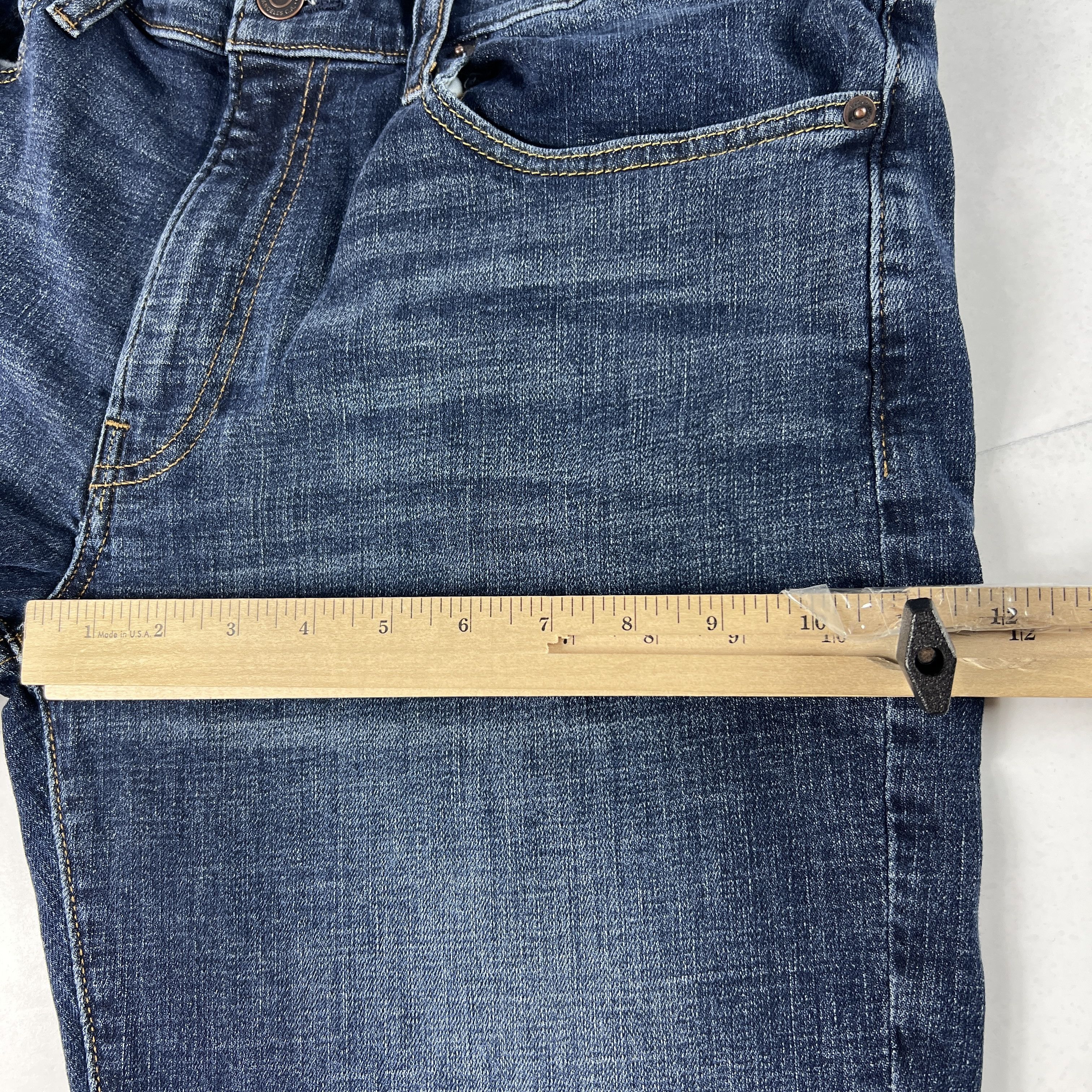 Lucky Brand Lucky Brand Jean 121 Slim Straight Blue Faded Stretch Denim Size US 33 - 21 Thumbnail