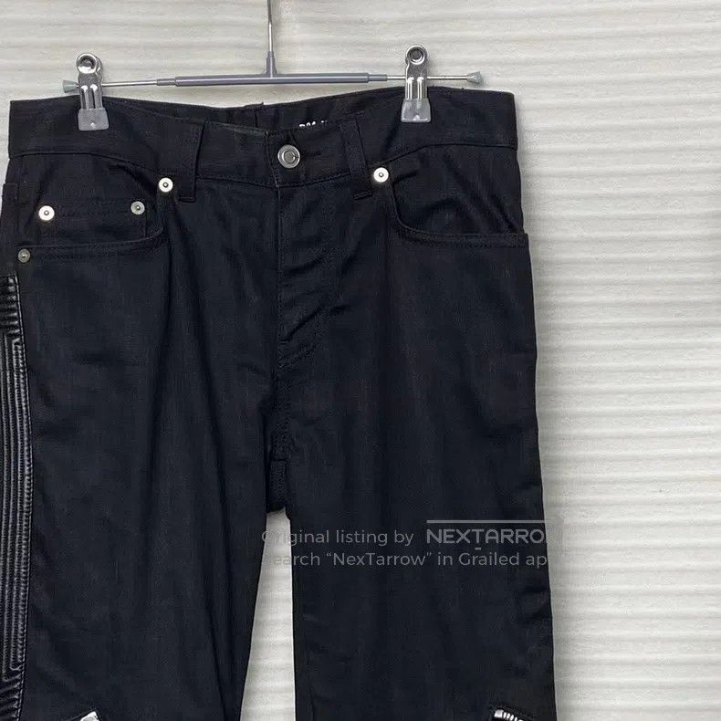 Saint Laurent Paris Saint Laurent Paris Mid-Rise Zippered Straight-Leg Jeans w Size US 28 / EU 44 - 3 Thumbnail