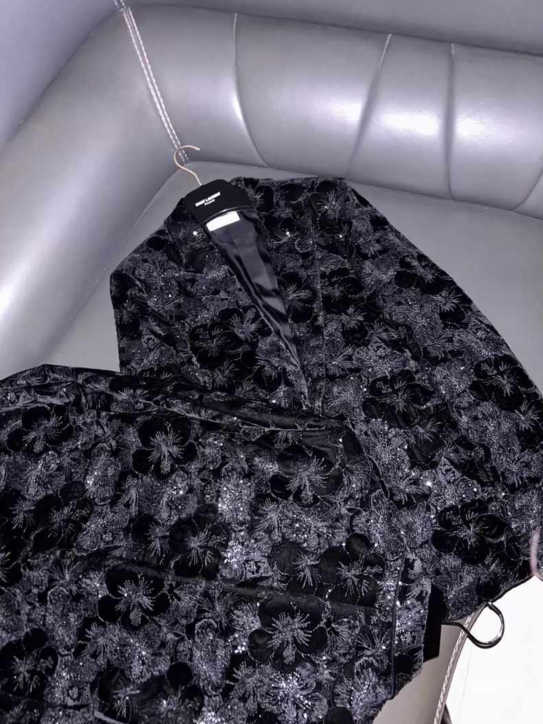 Saint Laurent Paris Saint Laurent Velvet Floral Blazer Jacket- DMC Size US L / EU 52-54 / 3 - 1 Thumbnail