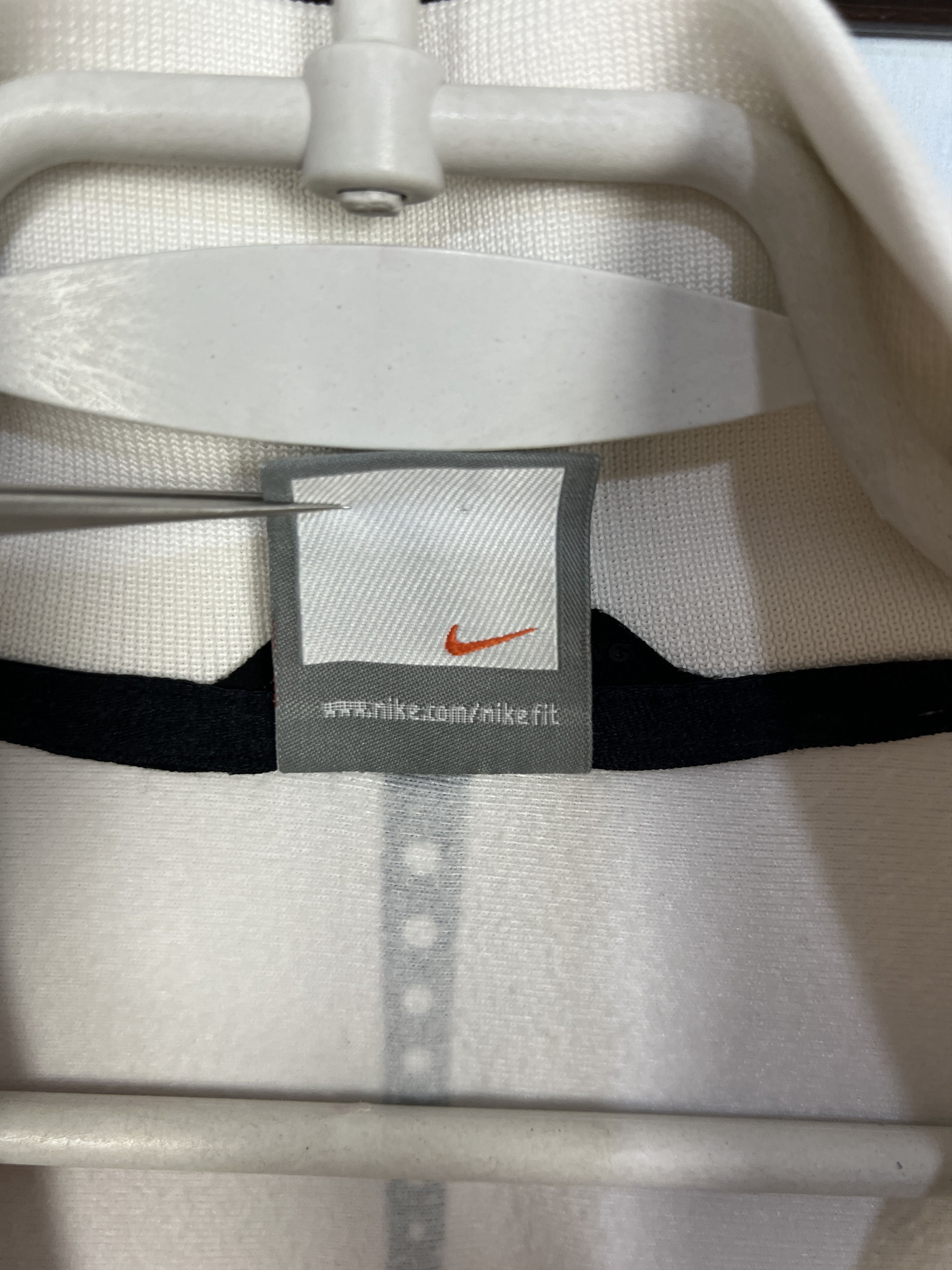 Nike Vintage Nike Juventus Football White Jacket Soccer Size US M / EU 48-50 / 2 - 8 Thumbnail