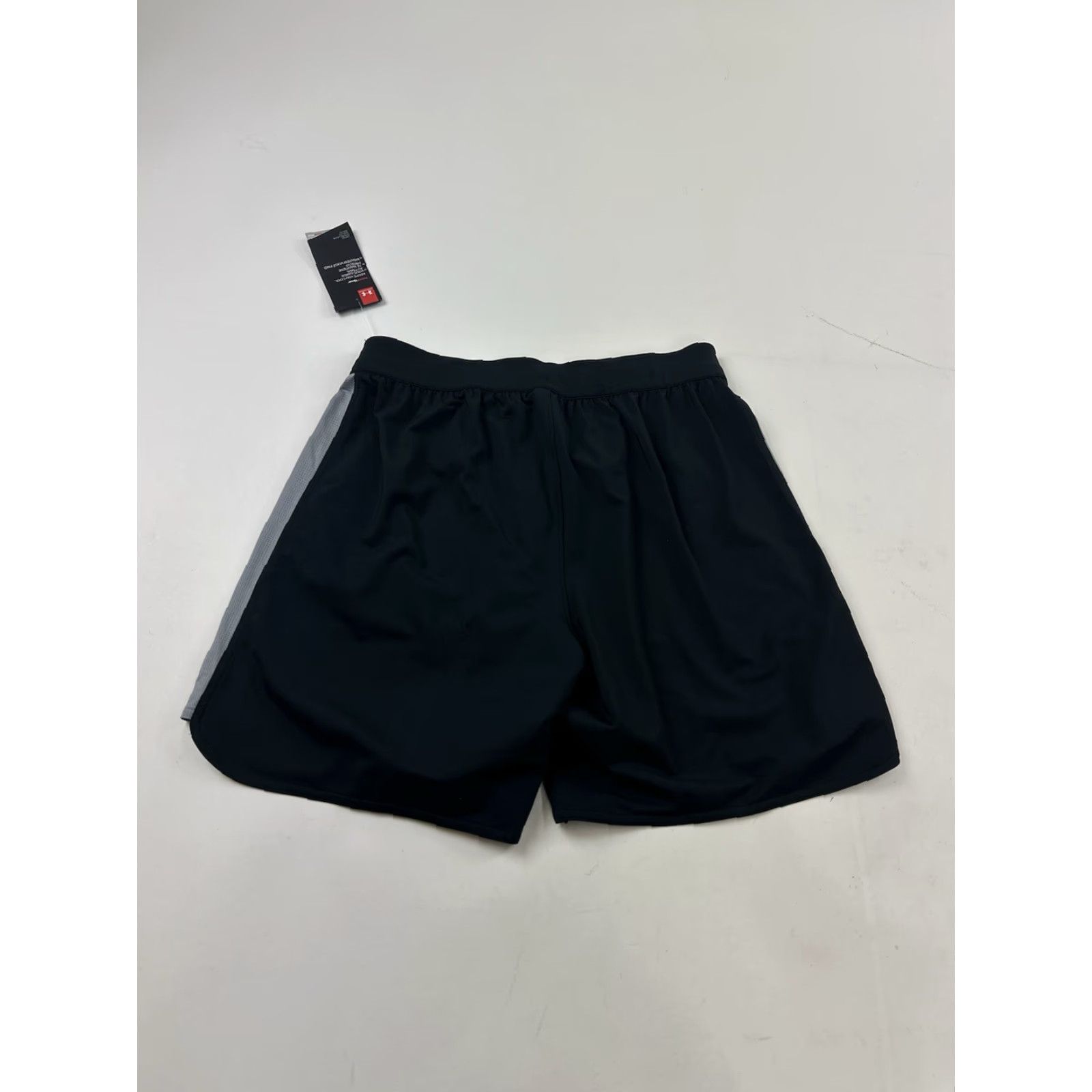 Under Armour Under Armour Shorts Women’s S Black Athletic Gym & Training Running Cross Training Sample NWT Size 28" / US 6 / IT 42 - 2 Thumbnail