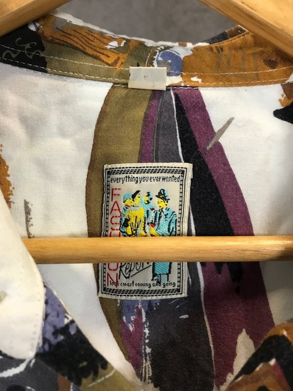Vintage Crazy art vintage Hawaiian shirt Size US L / EU 52-54 / 3 - 4 Thumbnail