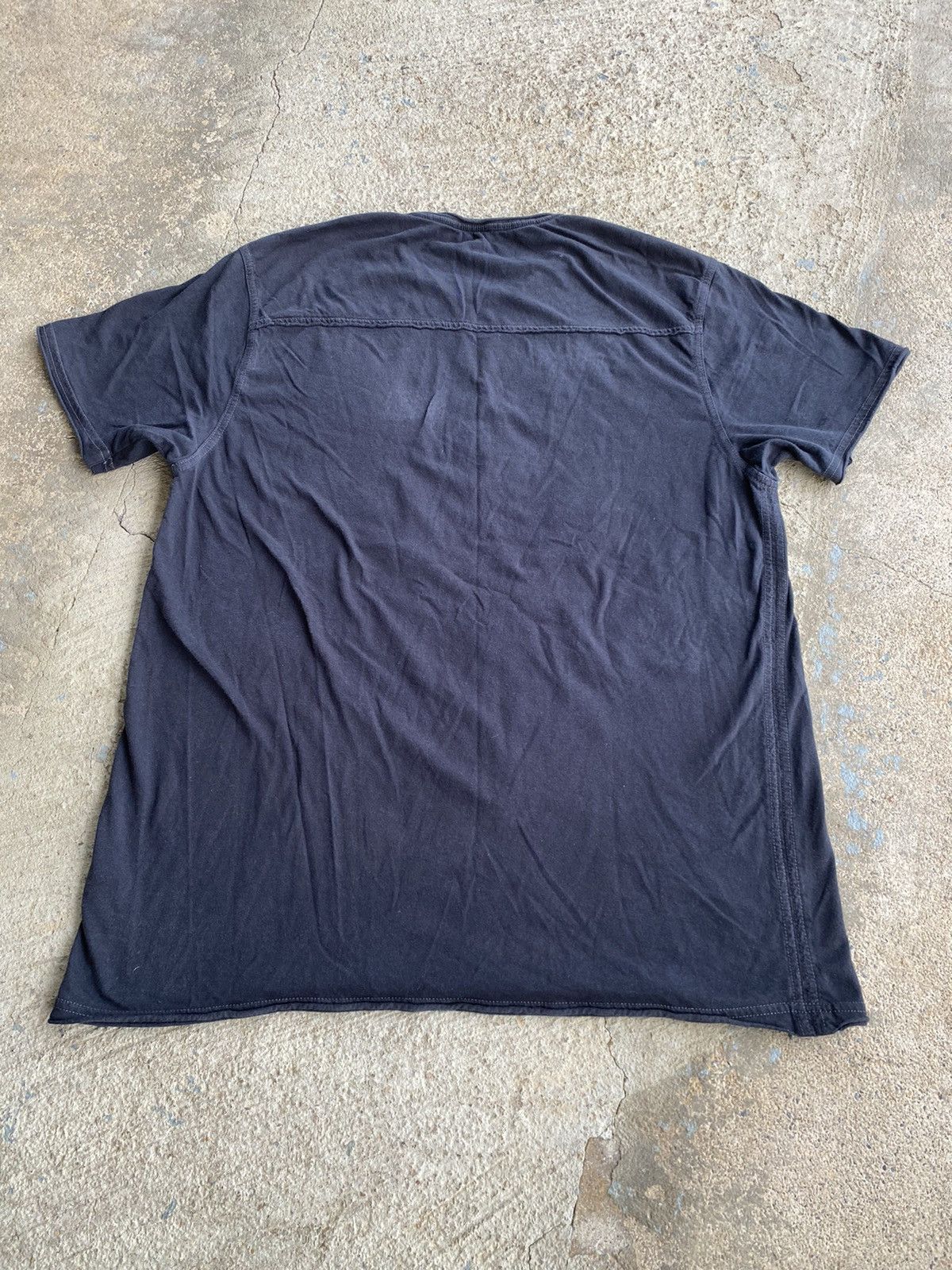 Affliction × DKNY × Vintage Vintage Y2K DKNY Affliction MMA Tribal Style Shirt Size US XL / EU 56 / 4 - 7 Thumbnail
