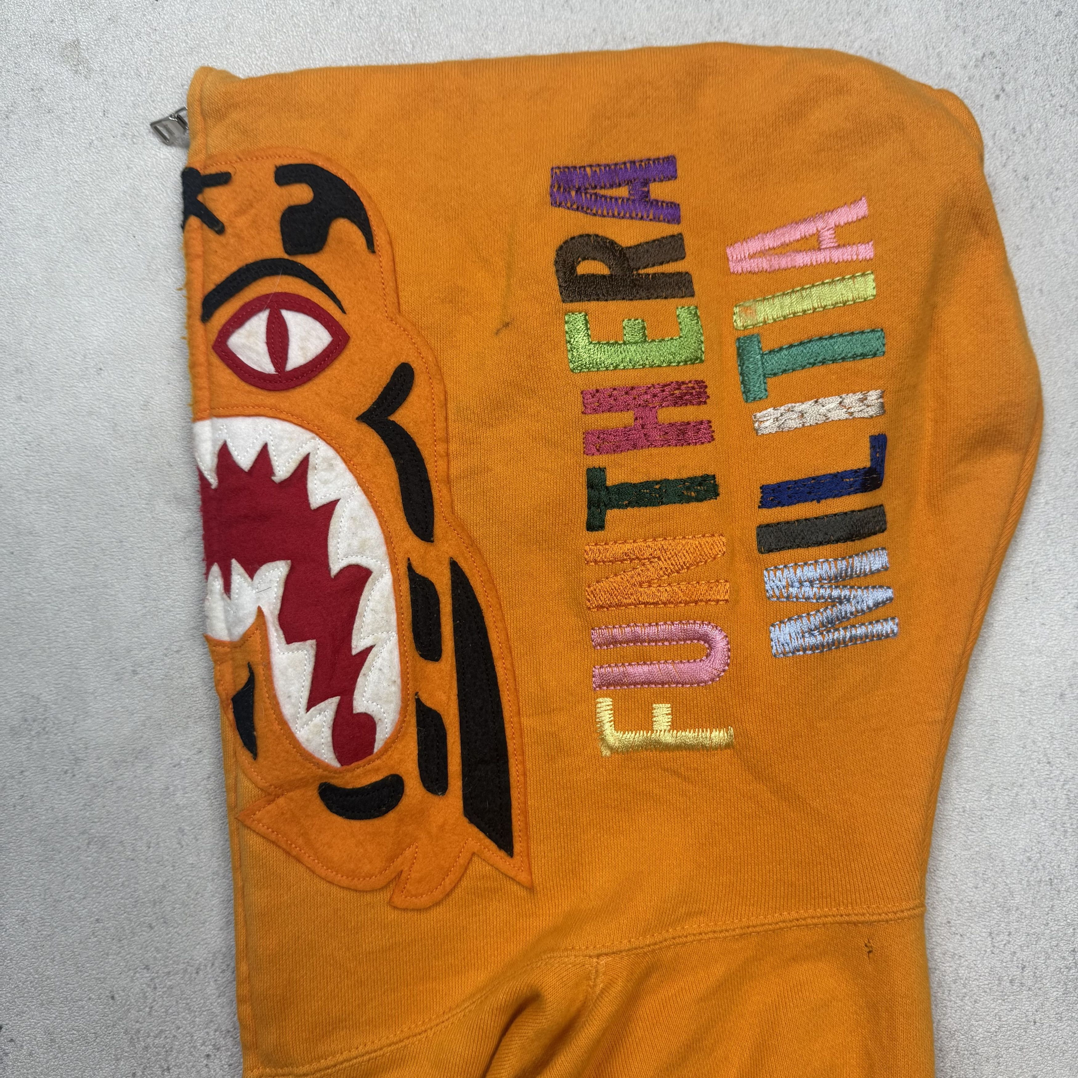 Bape Bape Orange Tiger Shark Hoodie Orange Size US S / EU 44-46 / 1 - 9 Thumbnail