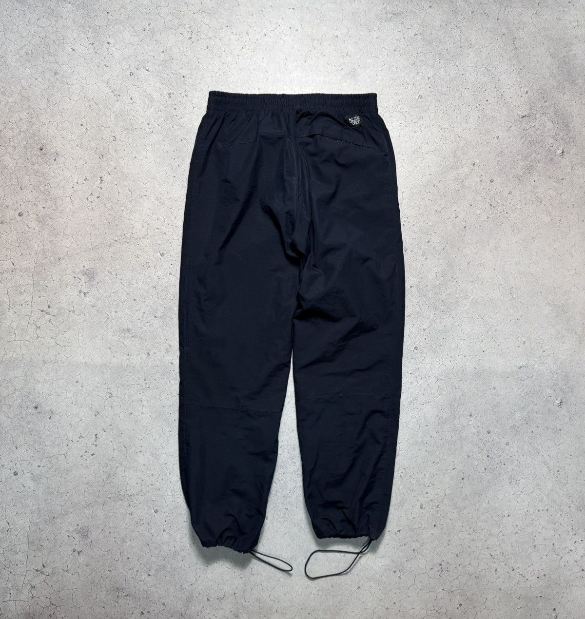 Nike Nike Vintage Nylon Baggy Track Pants Drill Swoosh Size M Size US 32 / EU 48 - 6 Thumbnail