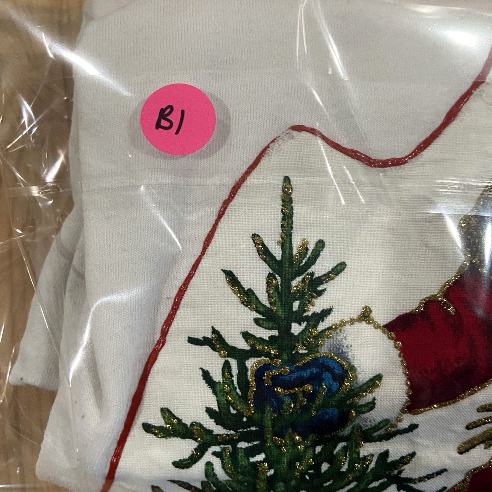 Fruit Of The Loom VINTAGE Fruit of the Loom T-Shirt Santa Claus Glitter Christmas Crew Neck Short Sleeve White M Men Size US M / EU 48-50 / 2 - 7 Thumbnail