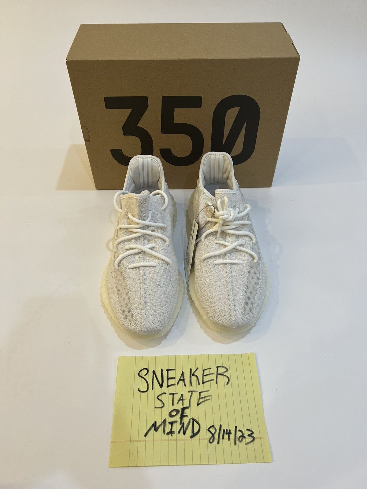 Adidas × Kanye West NEW Adidas Yeezy Boost 350 V2 Bone Colorway Size 9.5 In Hand Size US 9.5 / EU 42-43 - 4 Thumbnail
