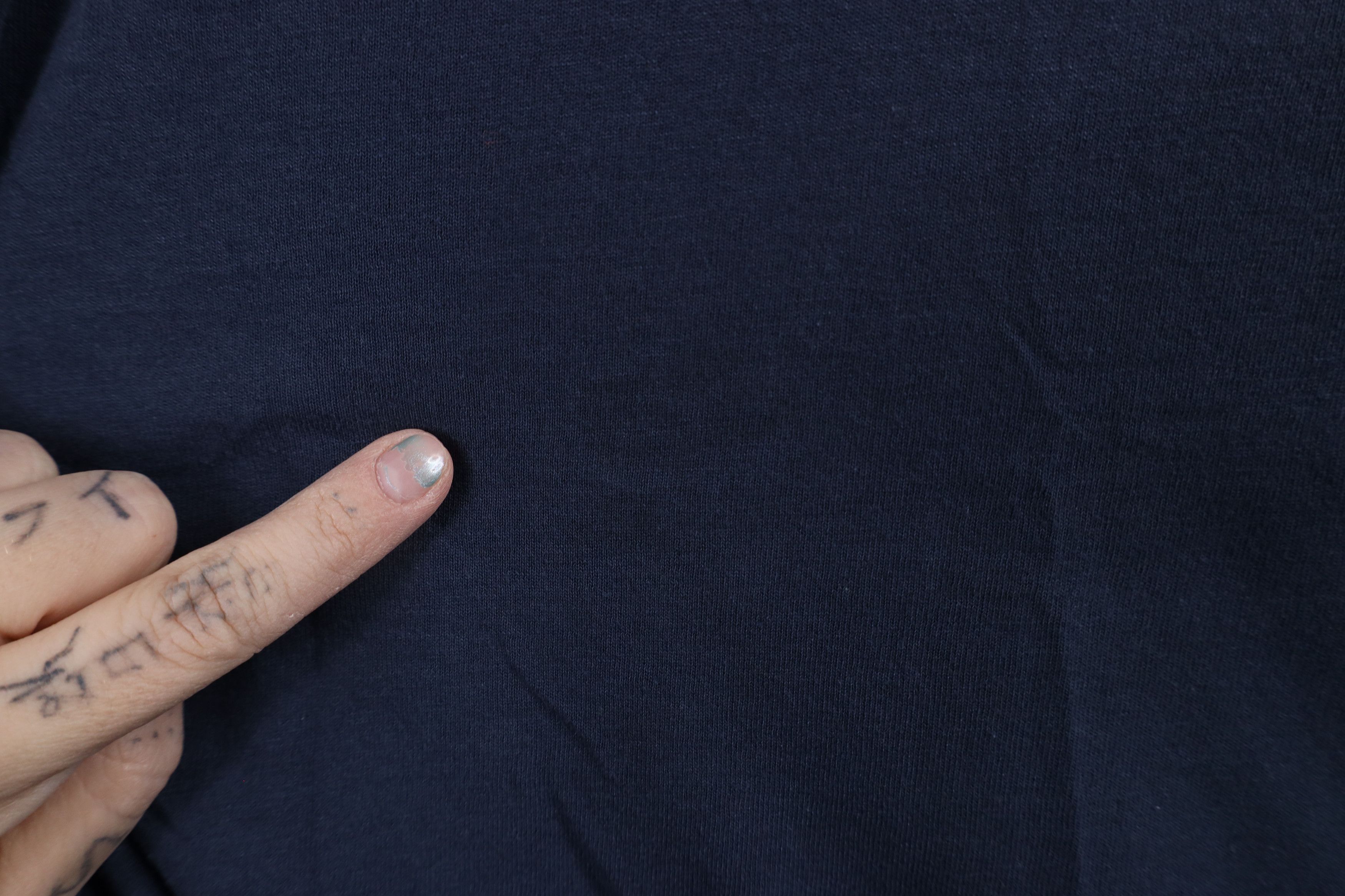 Vintage Vintage 70s Streetwear Blank Pocket T-Shirt Navy Blue USA Size US L / EU 52-54 / 3 - 6 Thumbnail