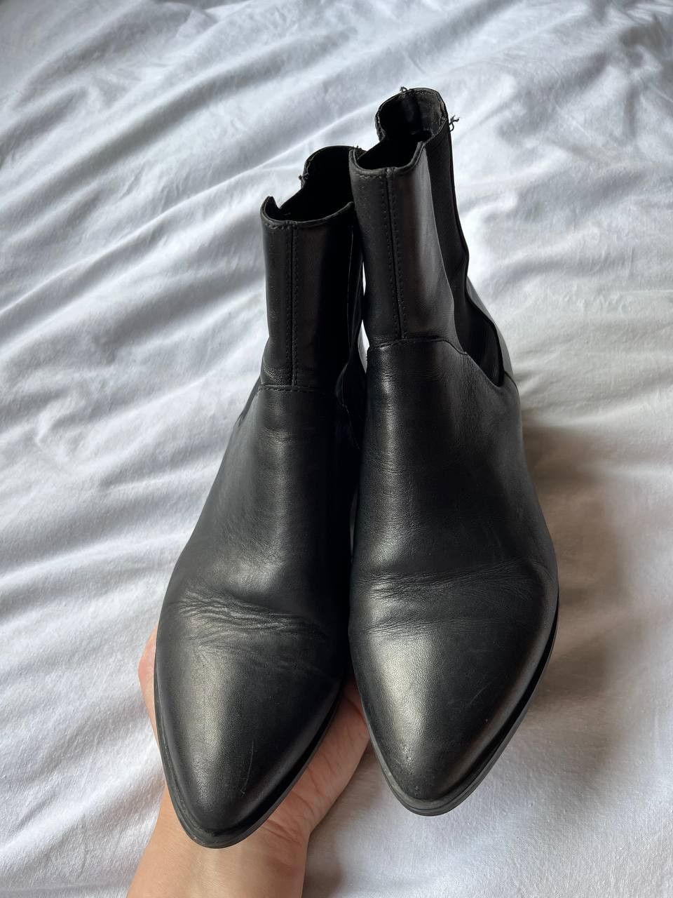 Vagabond Vagabond women's black leather chelsea boots on heels Size US 7 / IT 37 - 6 Thumbnail