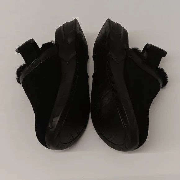 Givenchy Givenchy Marshmallow Hoya Shearling-Lined Suede Mules - EU44 Size US 11 / EU 44 - 6 Thumbnail