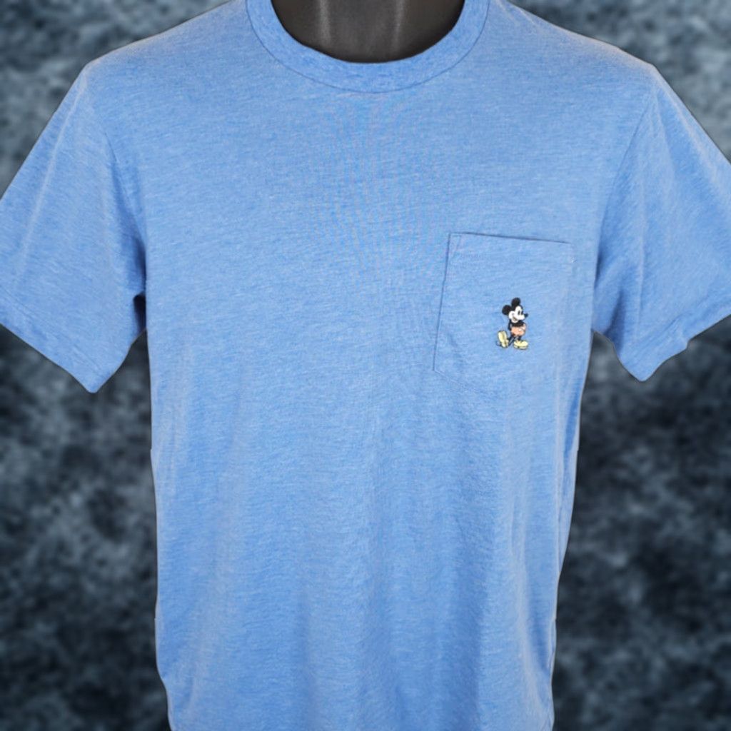 Uniqlo Mickey Mouse Uniqlo T Shirt Mens S Blue Walt Disney Pocket Tee Size US S / EU 44-46 / 1 - 1 Thumbnail