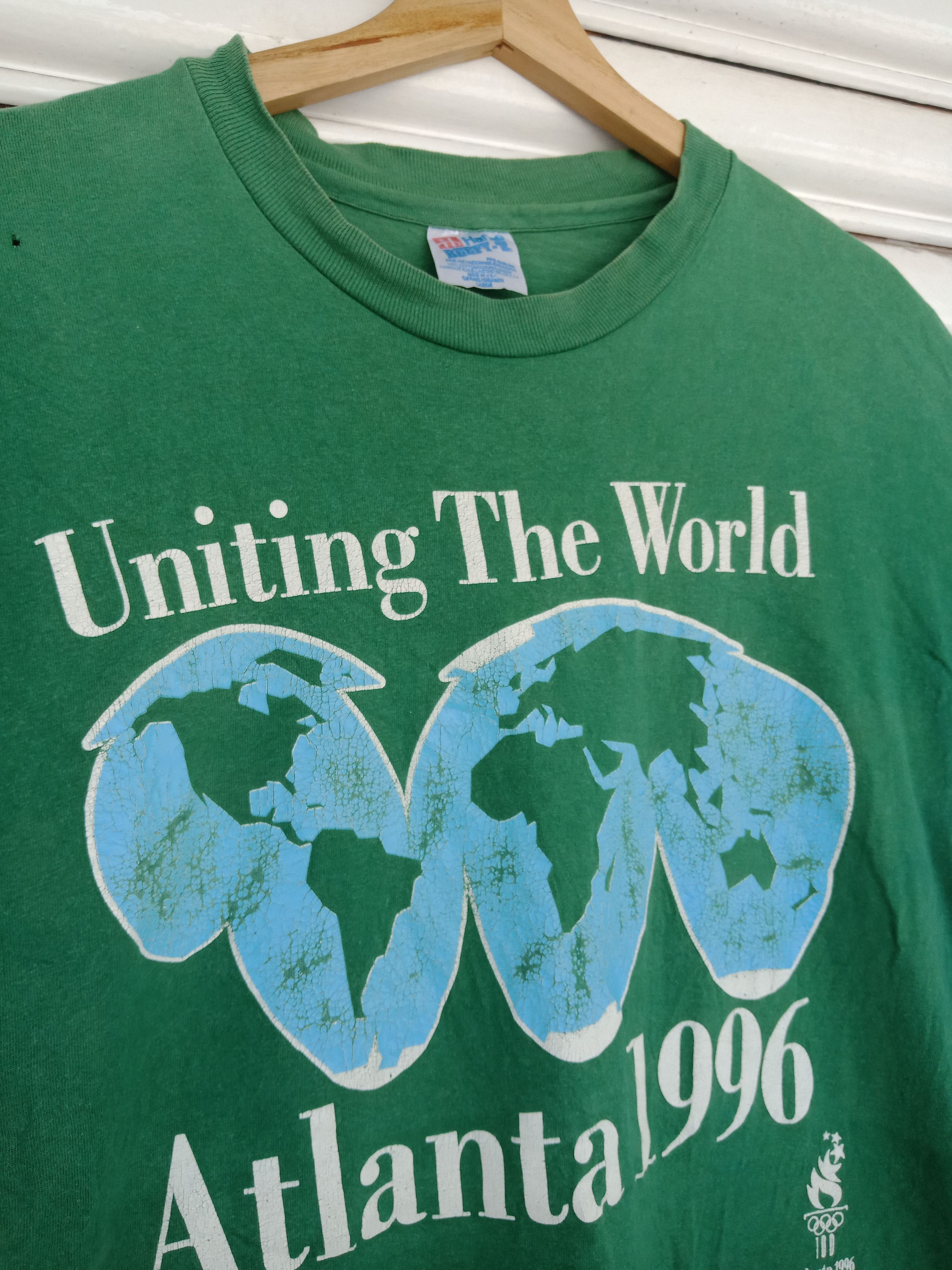 Hanes 96 Atlanta Olympic Uniting The World Size US L / EU 52-54 / 3 - 5 Thumbnail
