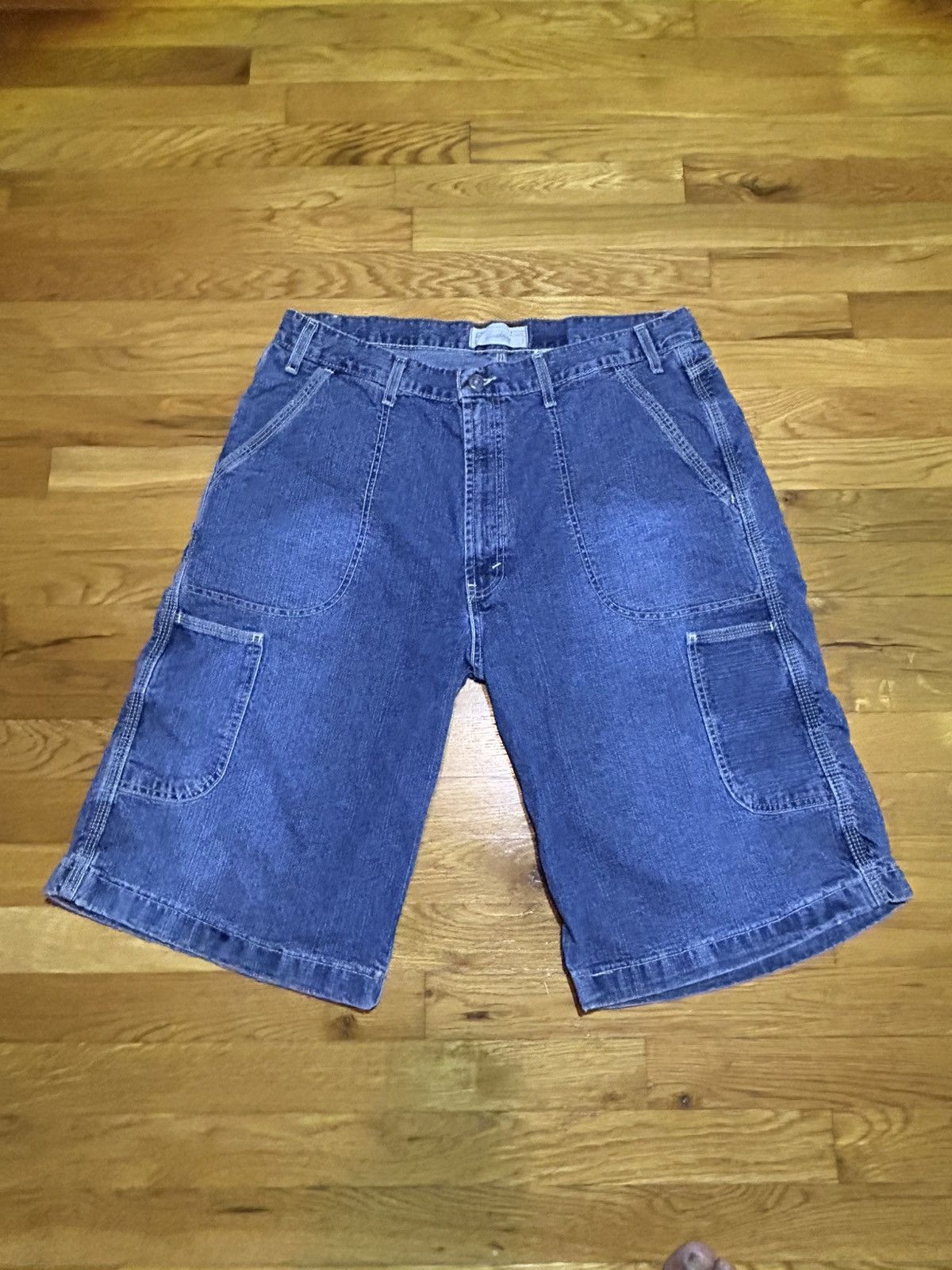 Levi's Levi’s Carpenter Jean Cargo Shorts/Jorts Workwear Y2K Size US 36 / EU 52 - 1 Thumbnail