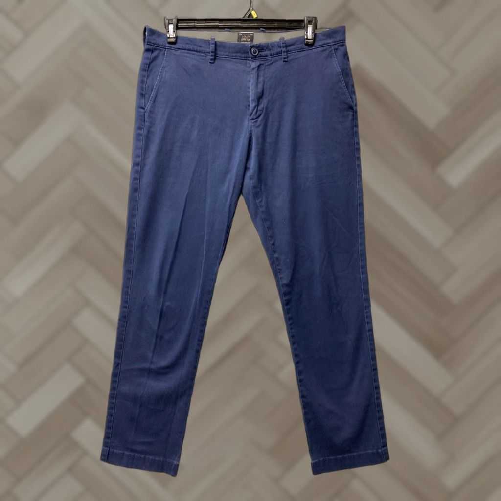 J.Crew J.CREW Chino Pants Men’s Navy Straight Fit 34x32 /0560 Pants Casual Flat Front Zip Machine Washable Cotton Size US 34 / EU 50 - 1 Thumbnail