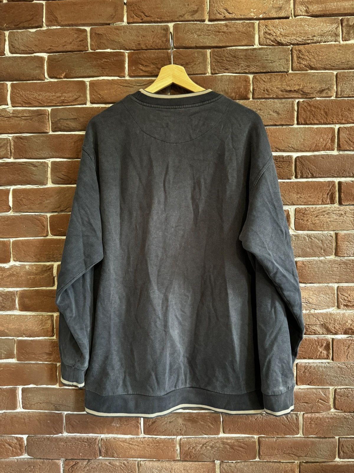 Burberry 90s Burberrys Embroidery Big logo Crewneck Sweatshirt Casual Size US M / EU 48-50 / 2 - 2 Thumbnail