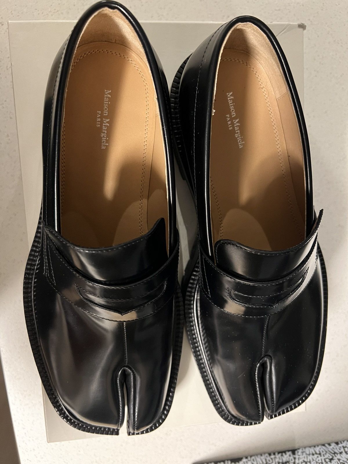 Maison Margiela Maison Margiela Black Tabi Loafers Size US 10 / EU 43 - 2 Thumbnail