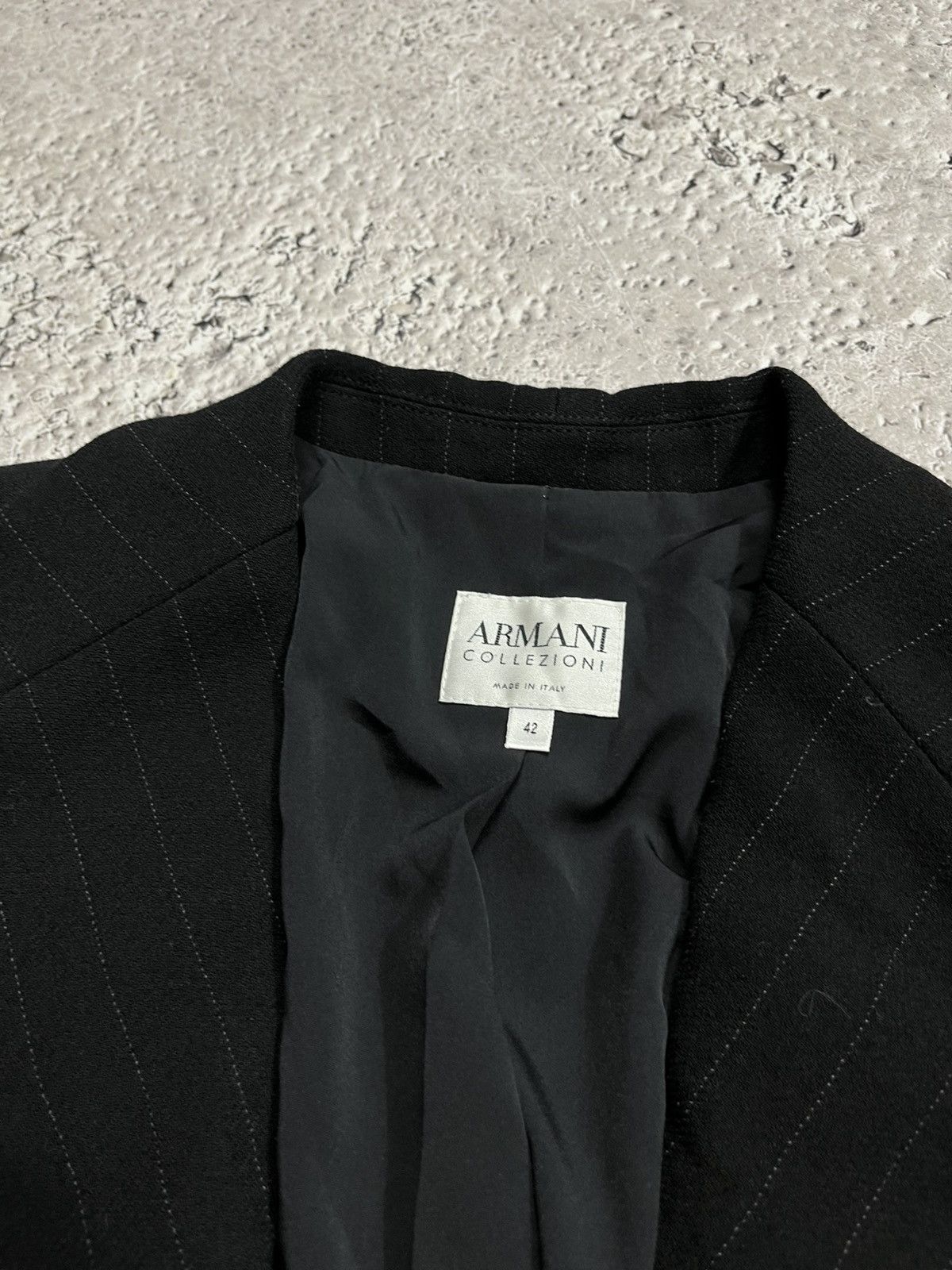 Armani Collezioni Armani Collezioni Women Black Virgin Wool Blazer Jacket 42 Size M / US 6-8 / IT 42-44 - 7 Thumbnail