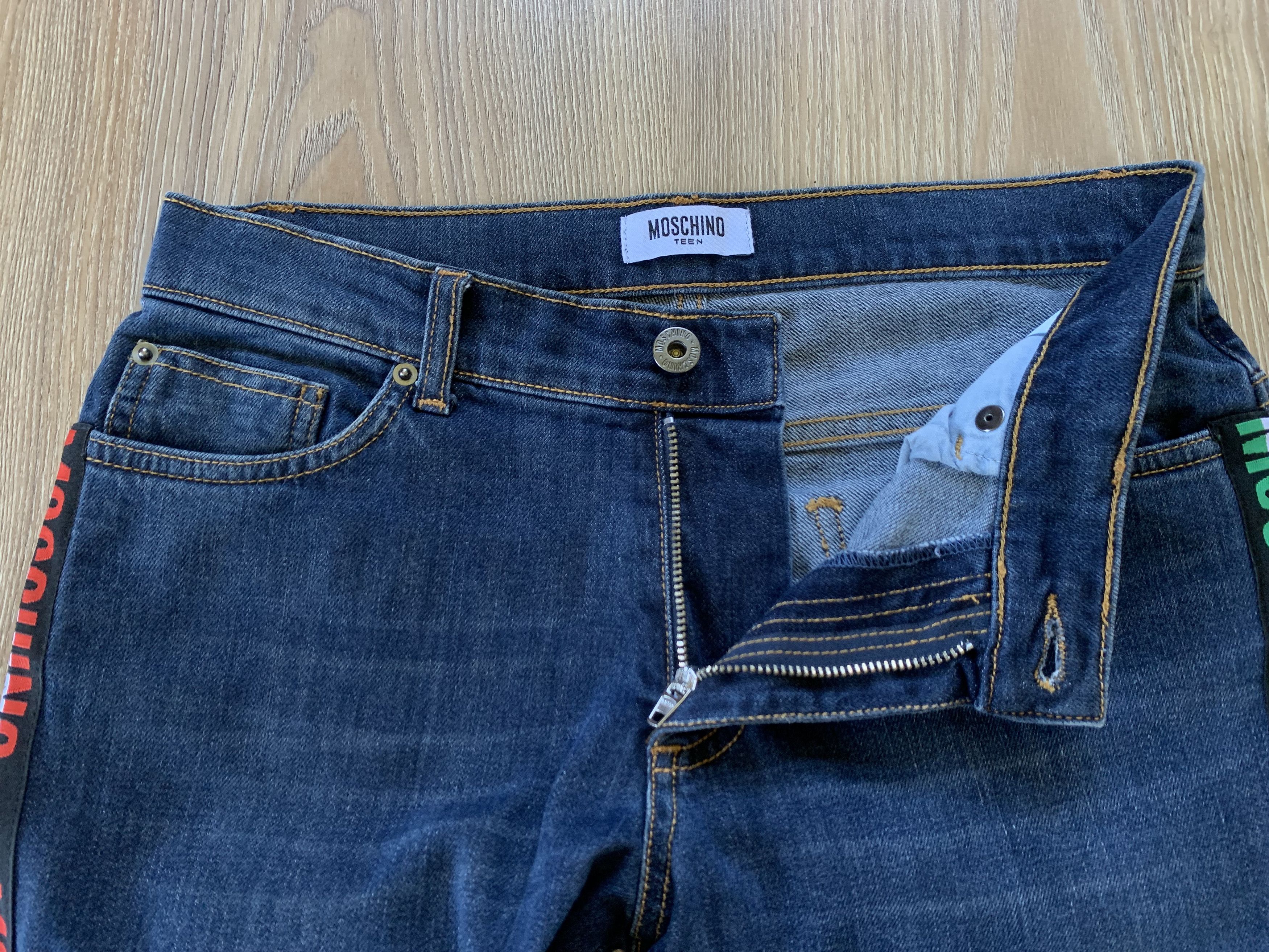 Moschino Moschino Teen Junior Stripe Lampas Multilogo Jeans Size US 26 / EU 42 - 5 Thumbnail