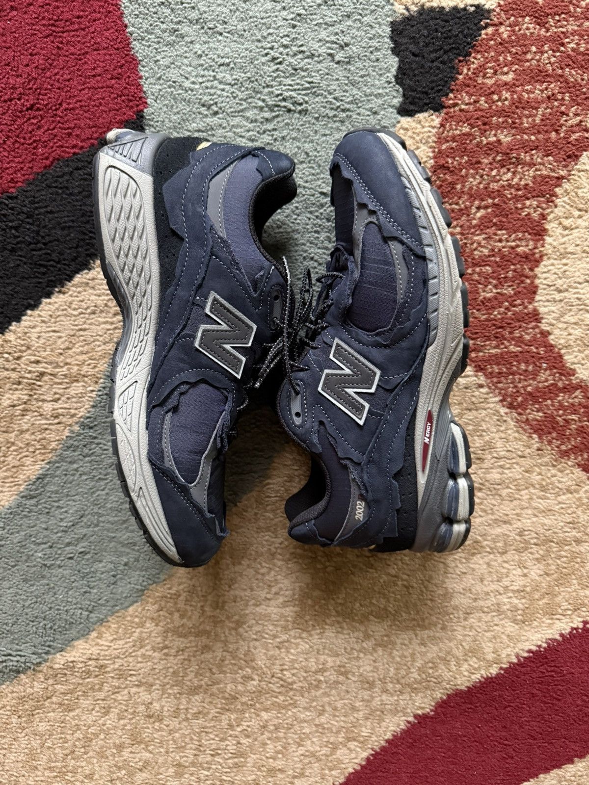 New Balance NAVY NEW BALANCE 2002R Size US 9 / EU 42 - 7 Thumbnail